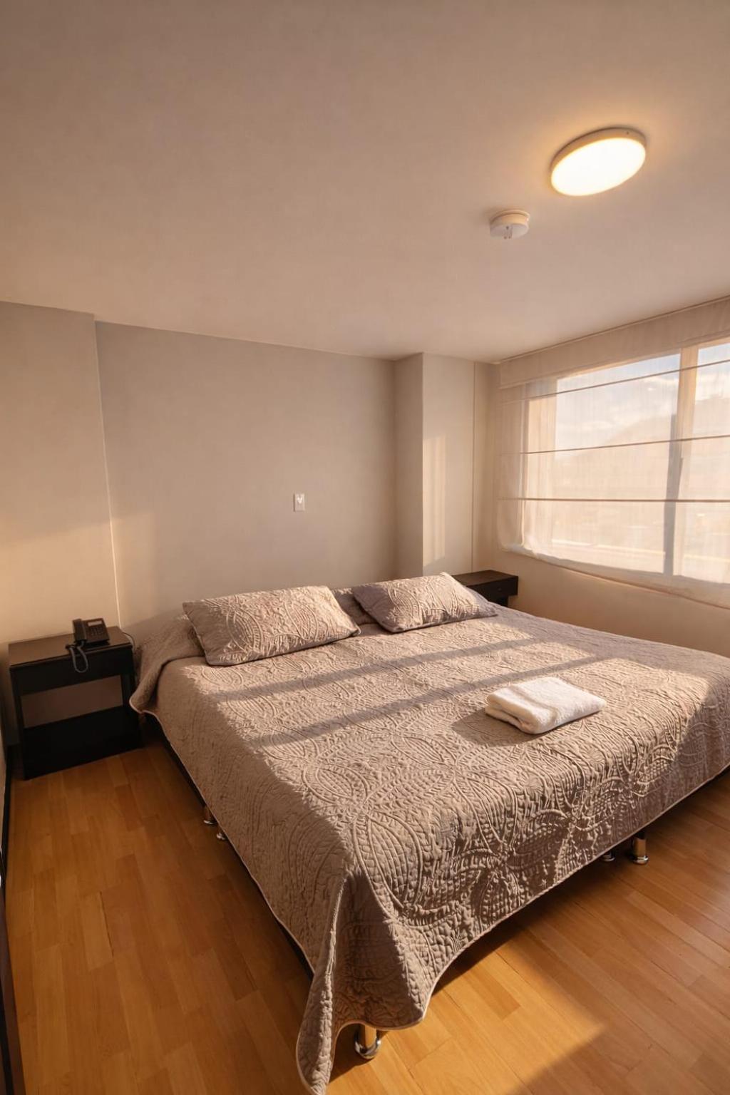 Apartment photo 2