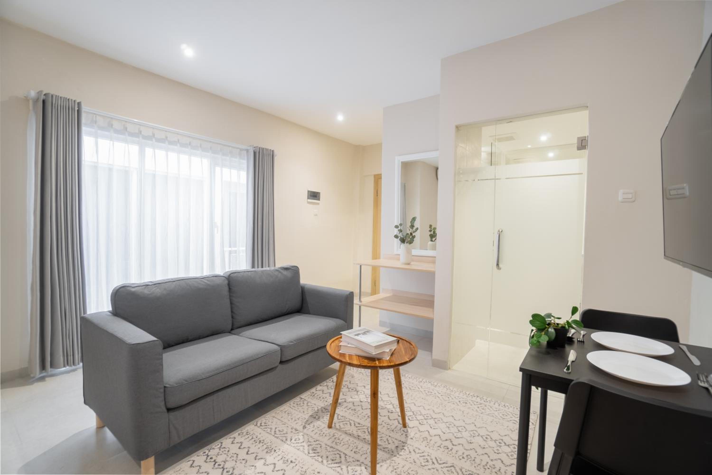 One-Bedroom Suite photo 2