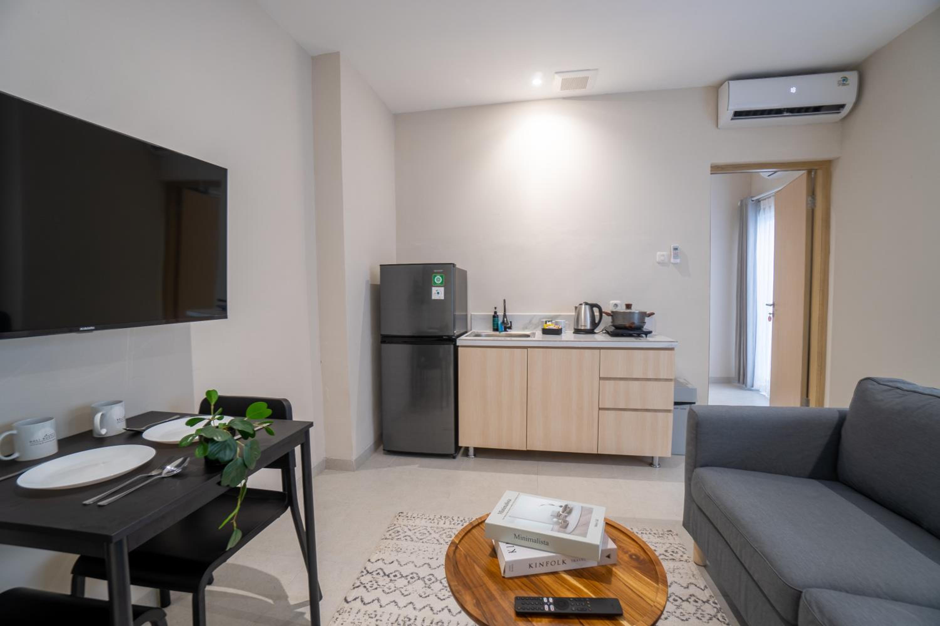 One-Bedroom Suite photo 3