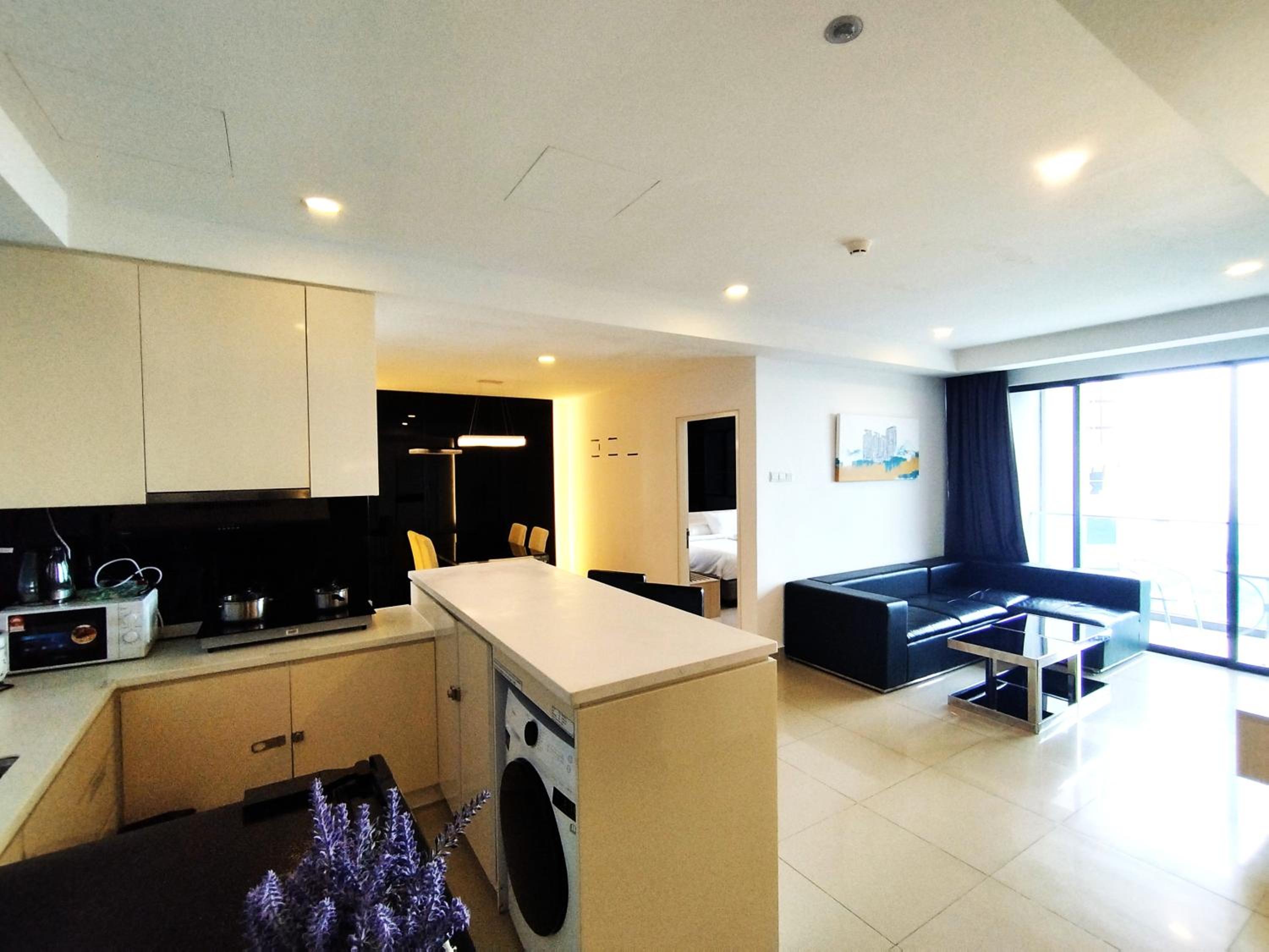 Apartment with View and Balcony photo 1
