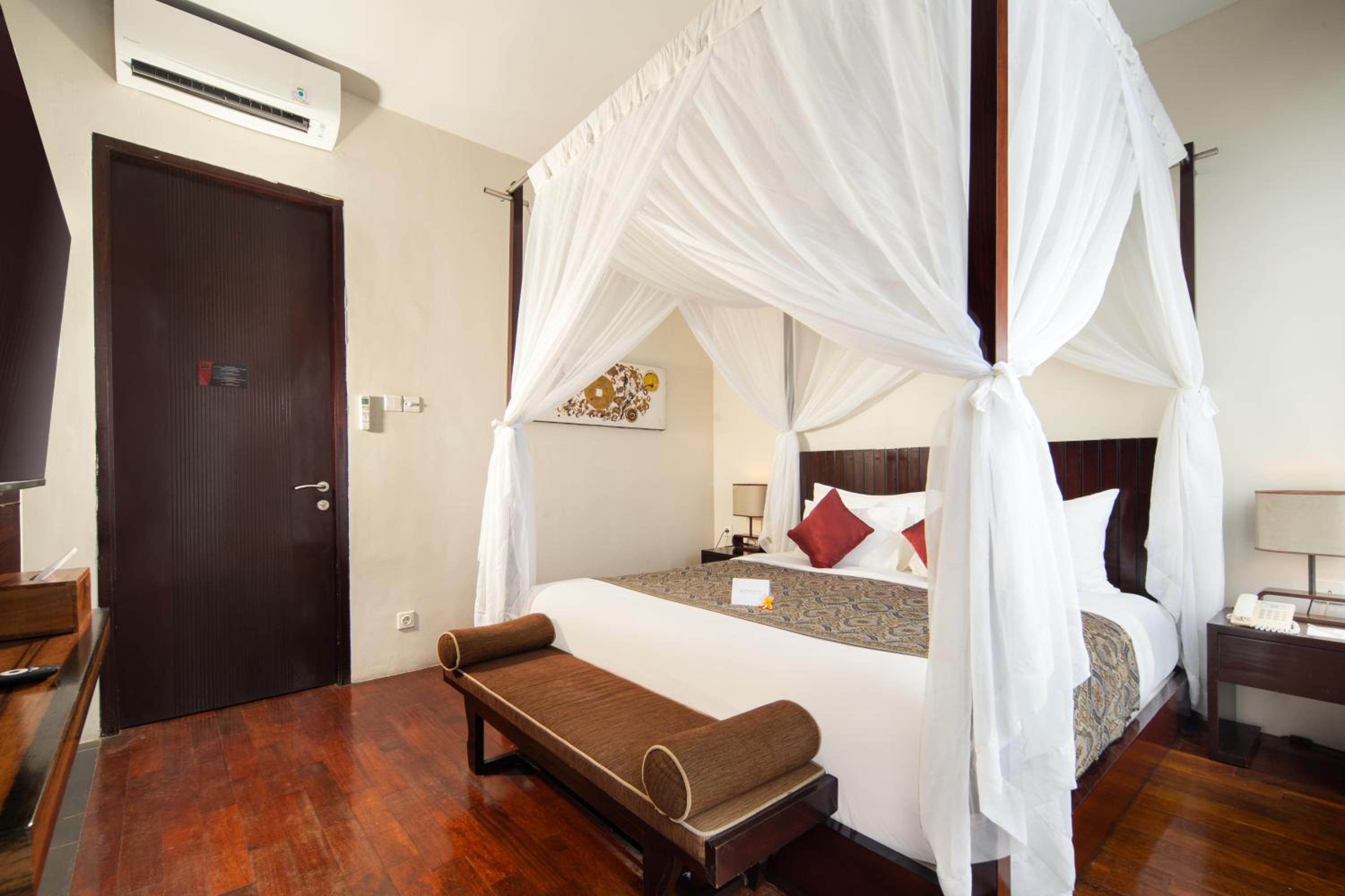 Two-Bedroom Suite photo 1