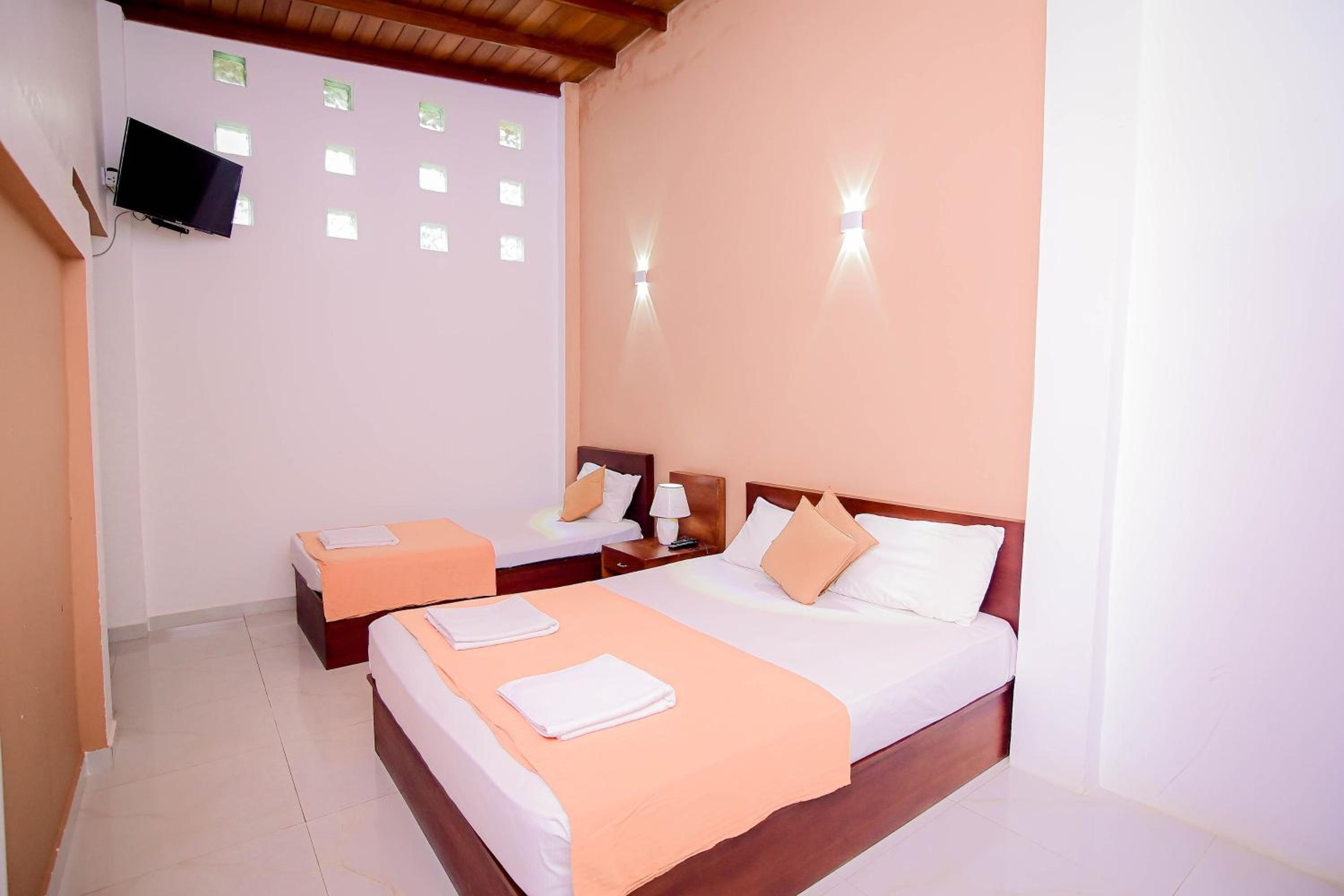 Double or Twin Room with Terrace