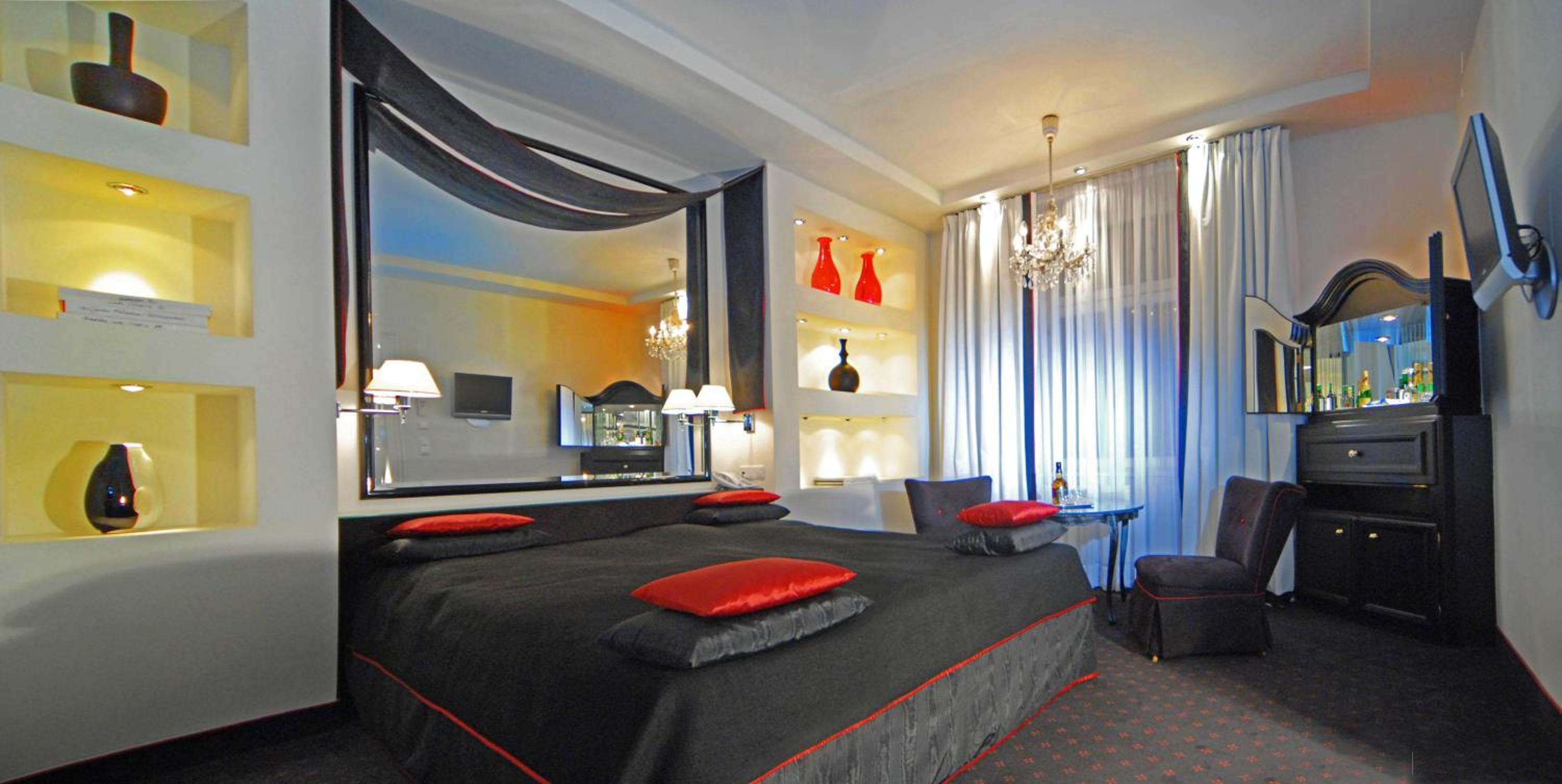Superior Double Room - Photo 2