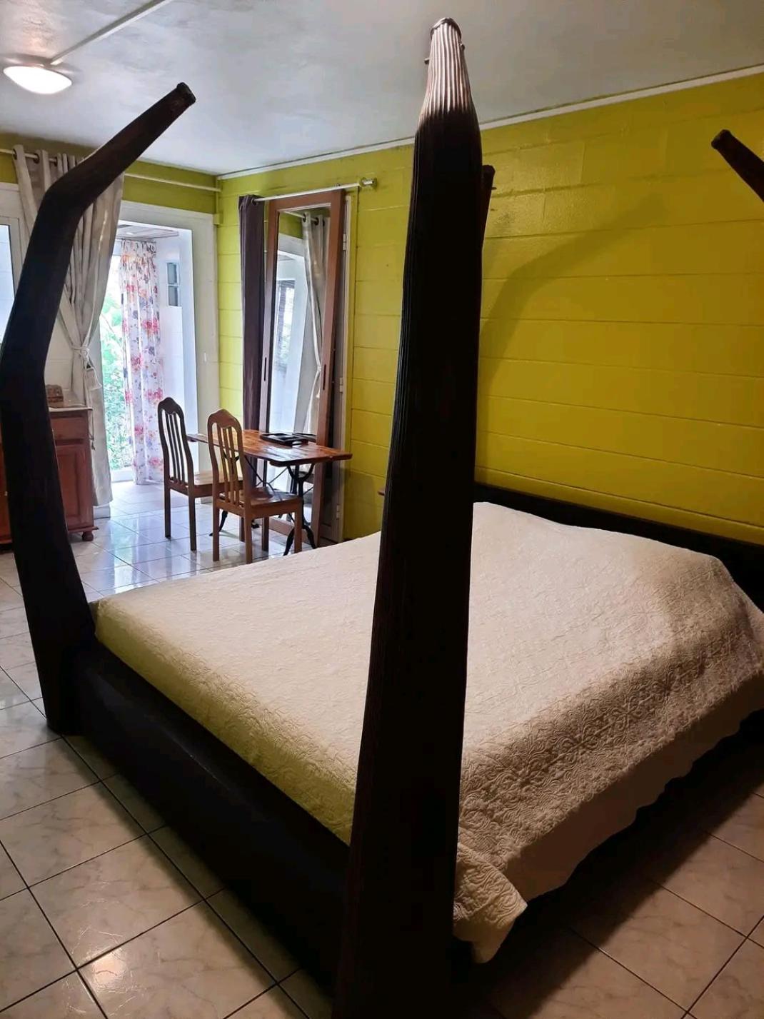 Triple Room with Garden View - Photo 2