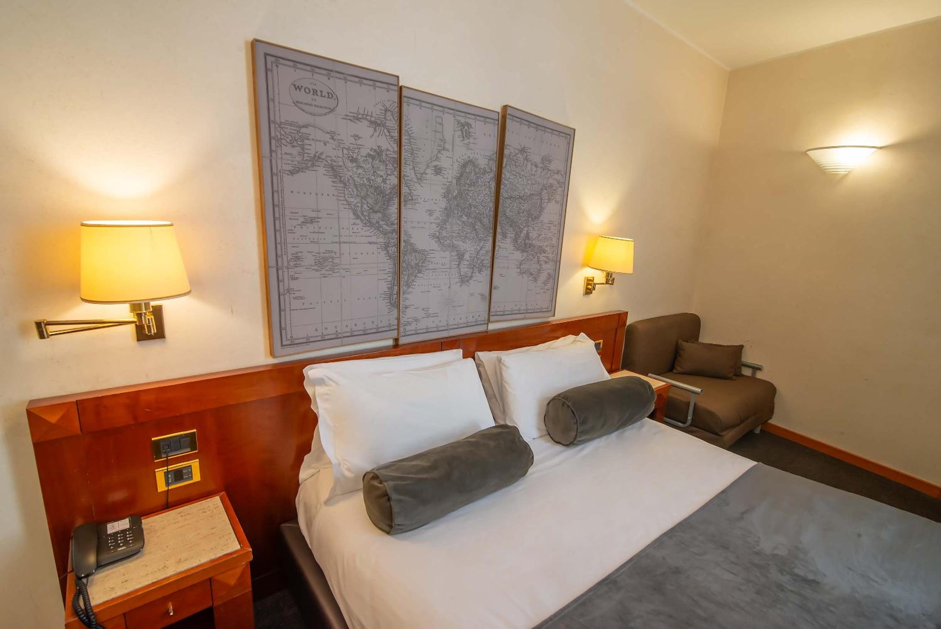 Economy Triple Room
