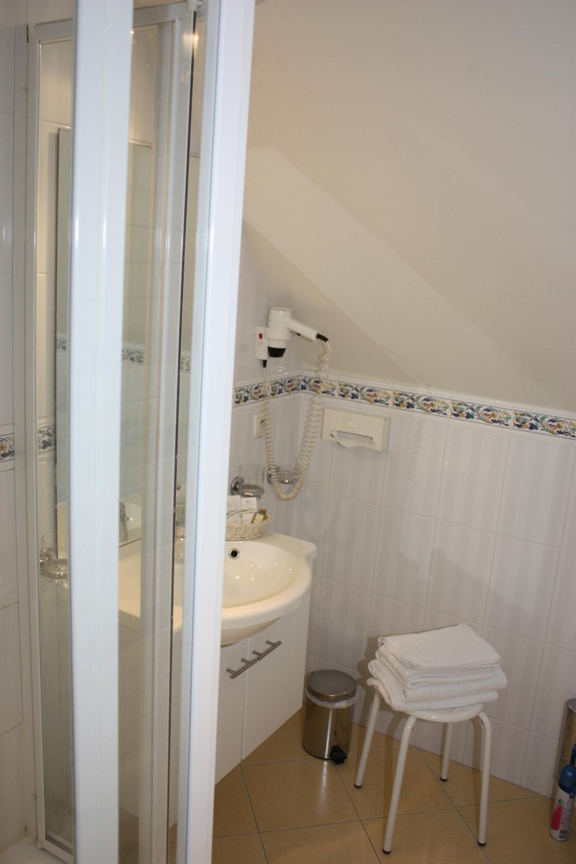 Standard Double Room photo 2