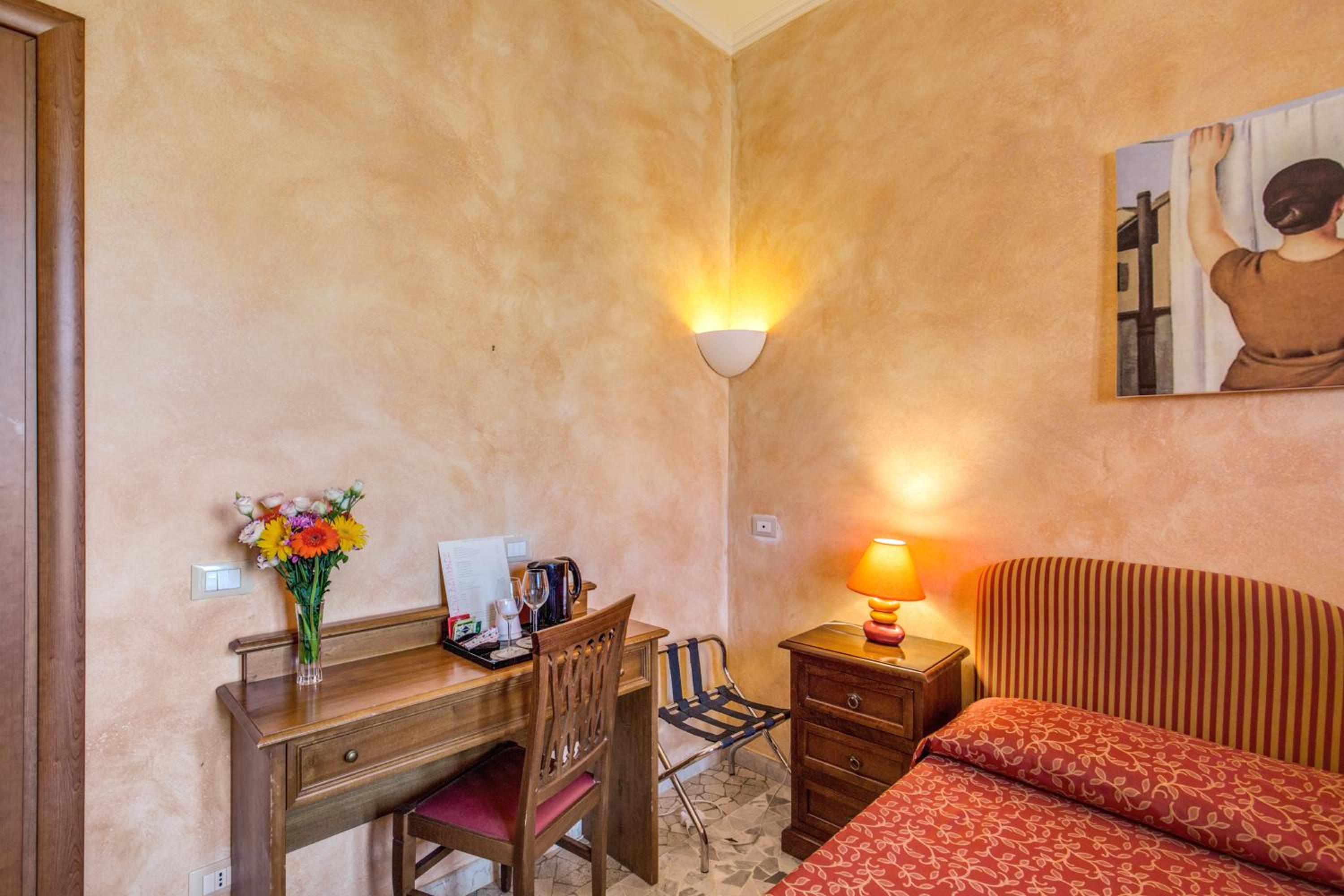 Double Or Twin Room With Balcony photo 3