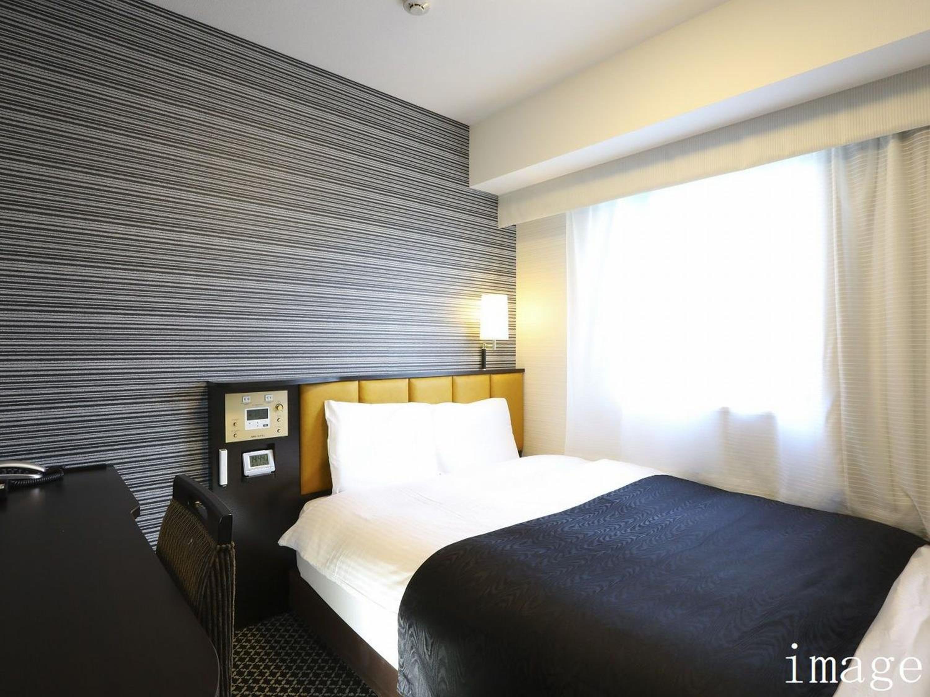 Single Room - Smoking photo 1