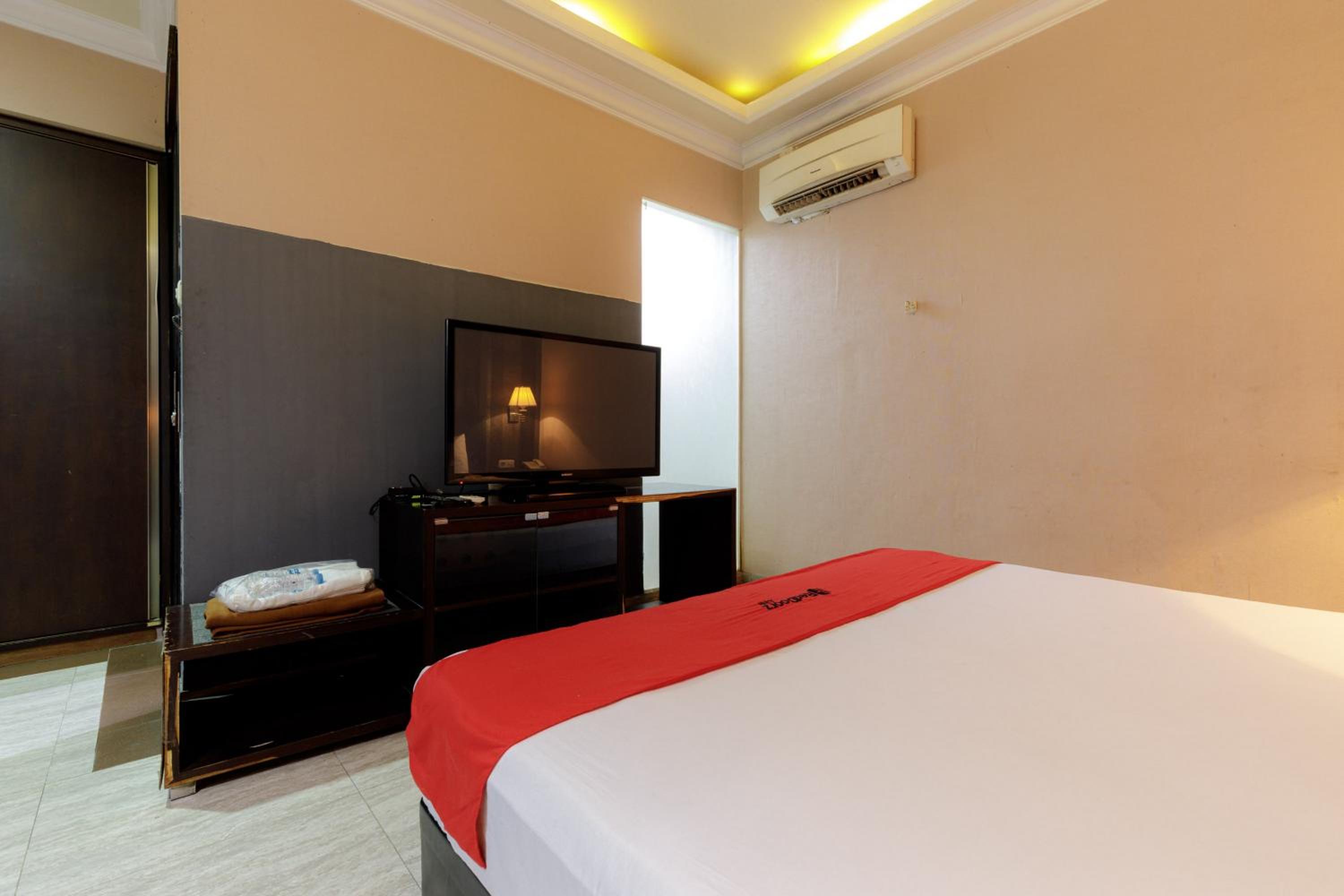 Double Room - Photo 5