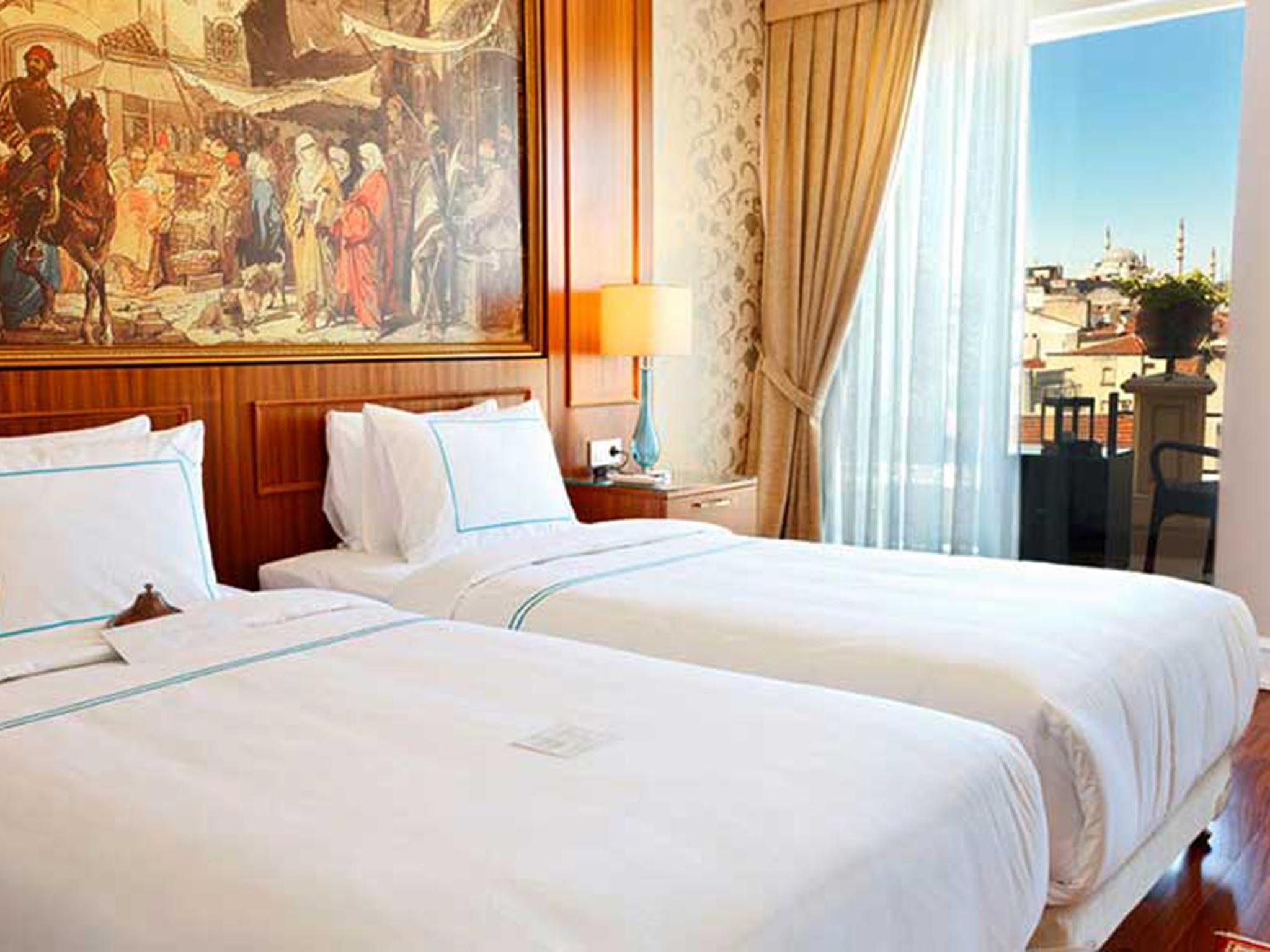 Superior Double or Twin Room with Balcony photo 2