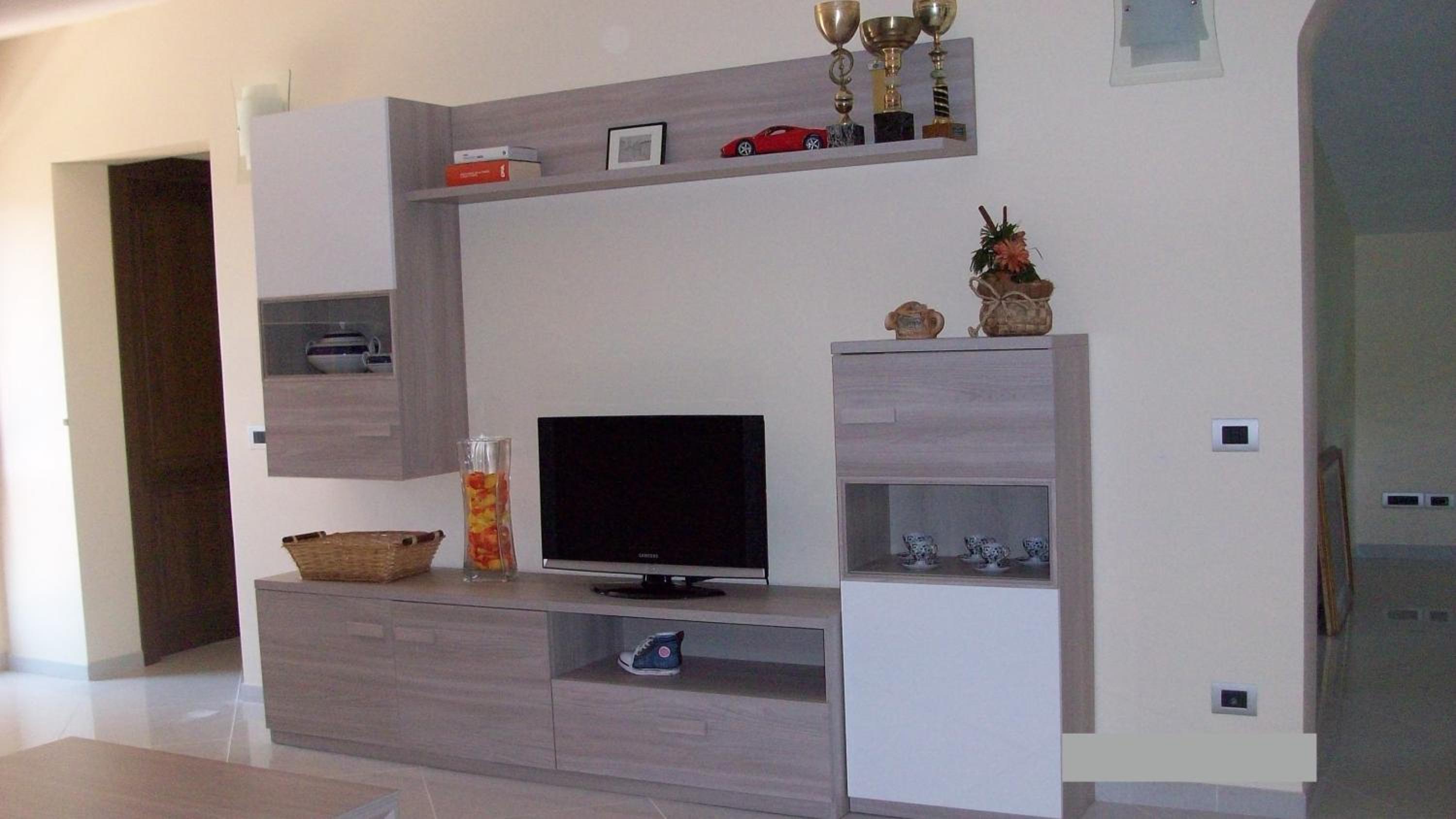 Deluxe Room (2 Adults + 1 Child) photo 1