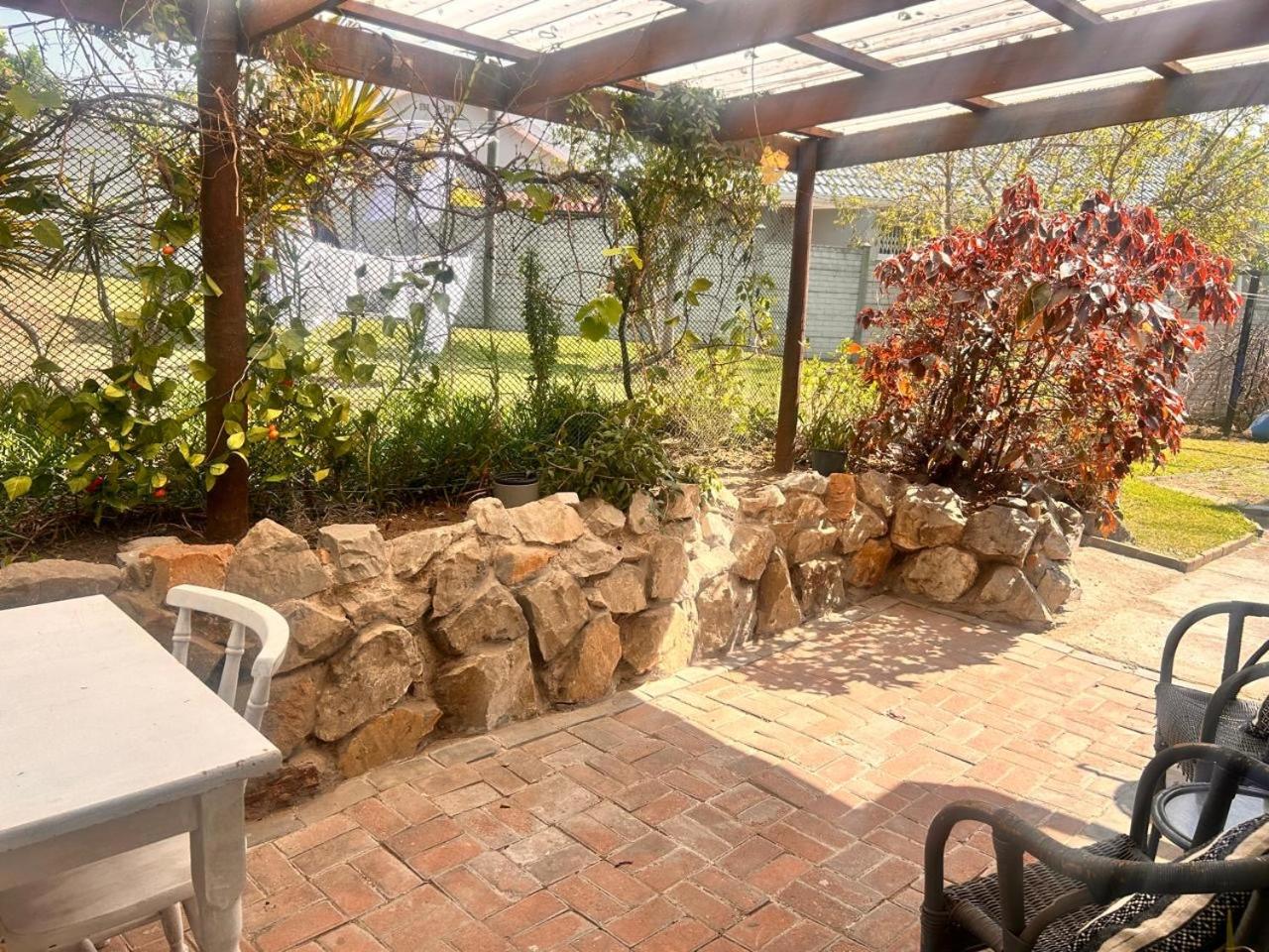 Double Room with Patio photo 3