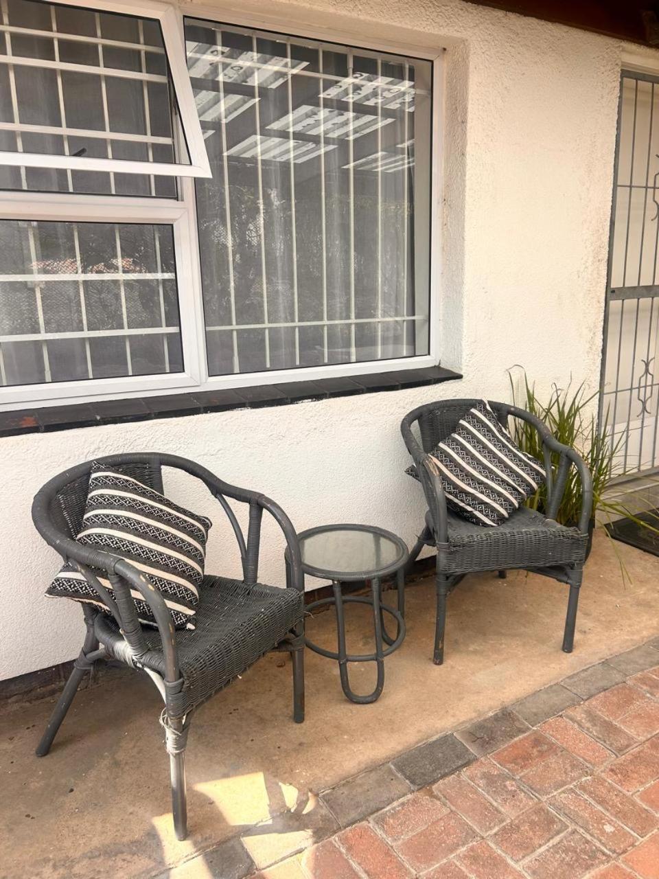Double Room with Patio photo 2
