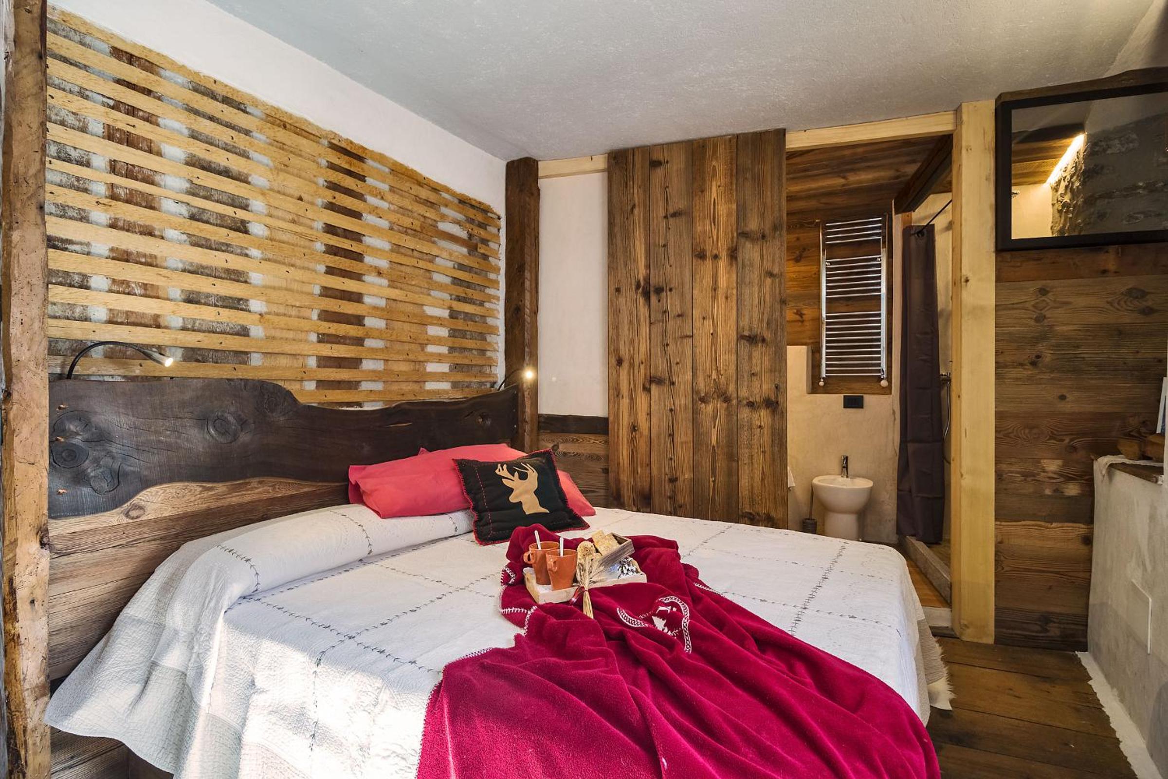 Chambre Double - Vue sur Montagne