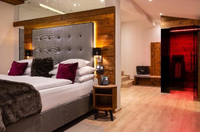Suite photo 1