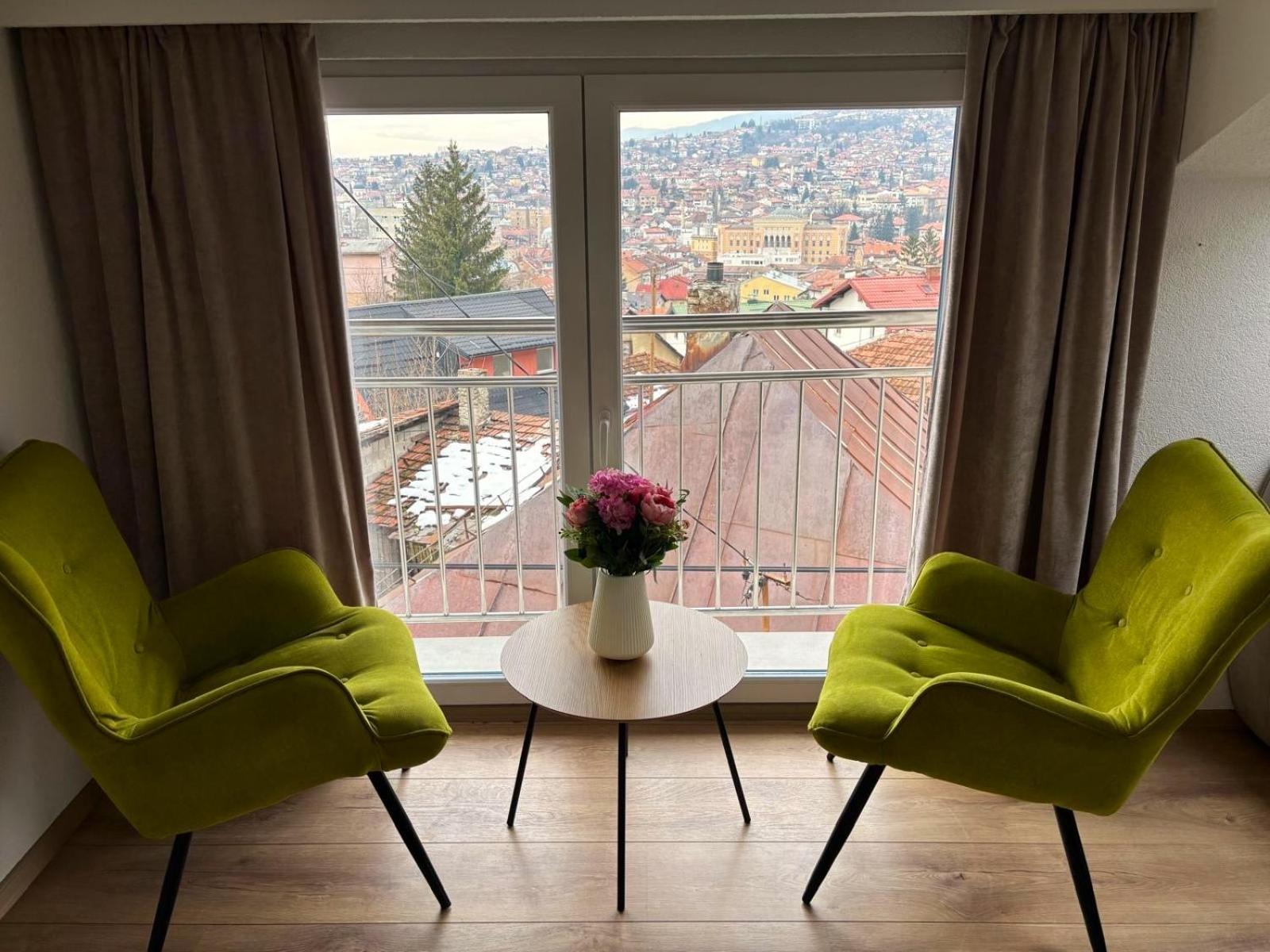 Apartment with City View