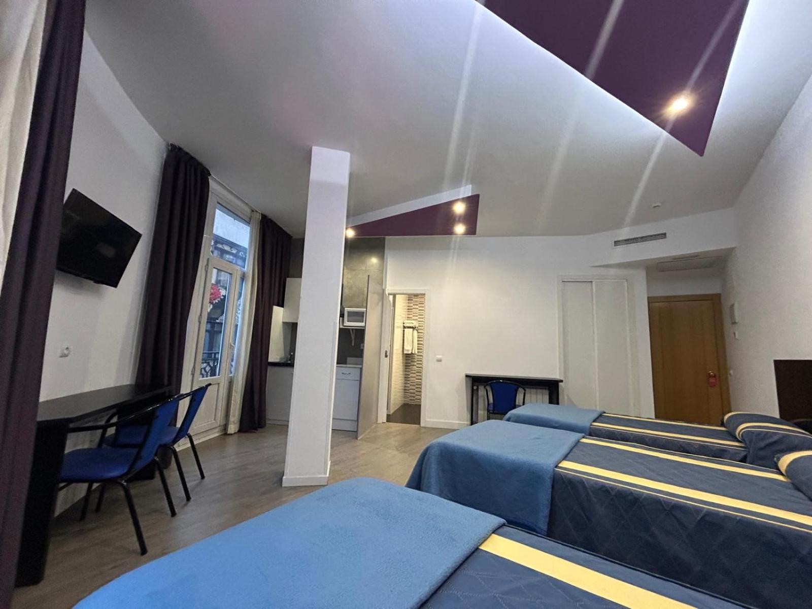 Superior Quadruple Room photo 3