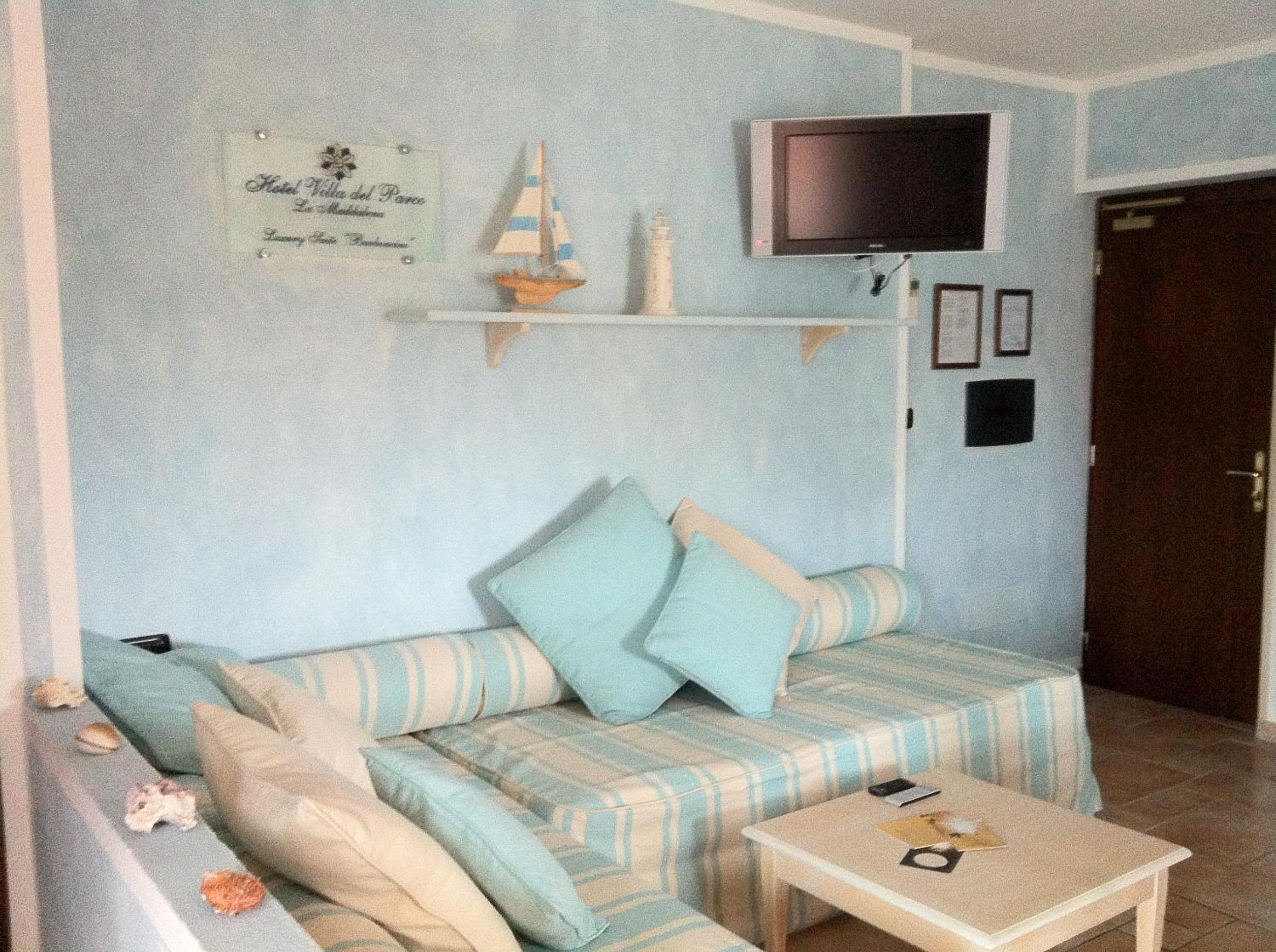 Deluxe Suite photo 1