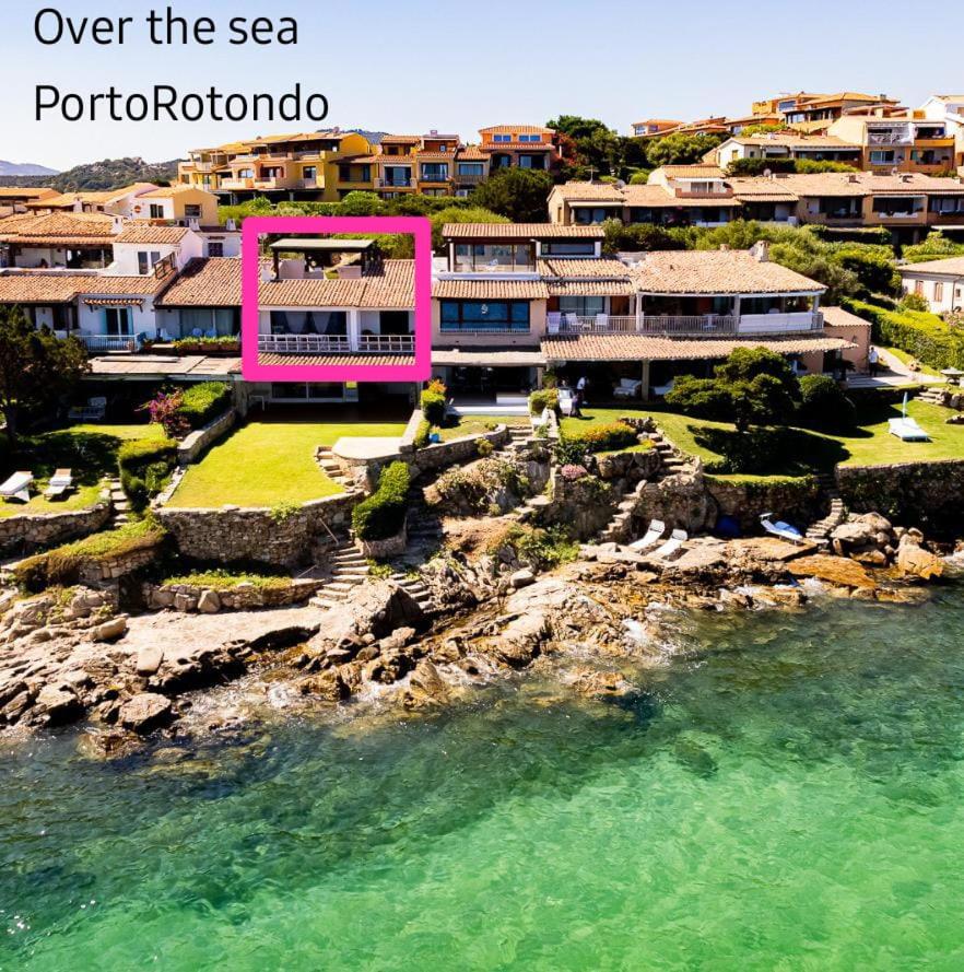 Two-Bedroom Apartment with Balcony and Sea View