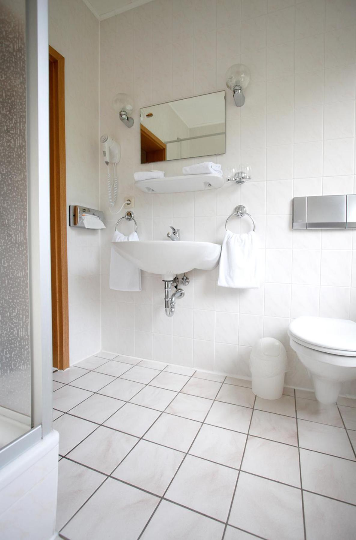 Triple Room - Photo 10