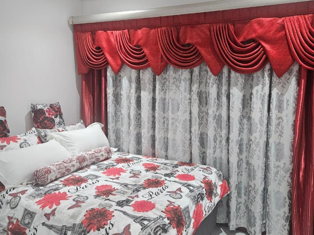 Executive Apartment photo 2