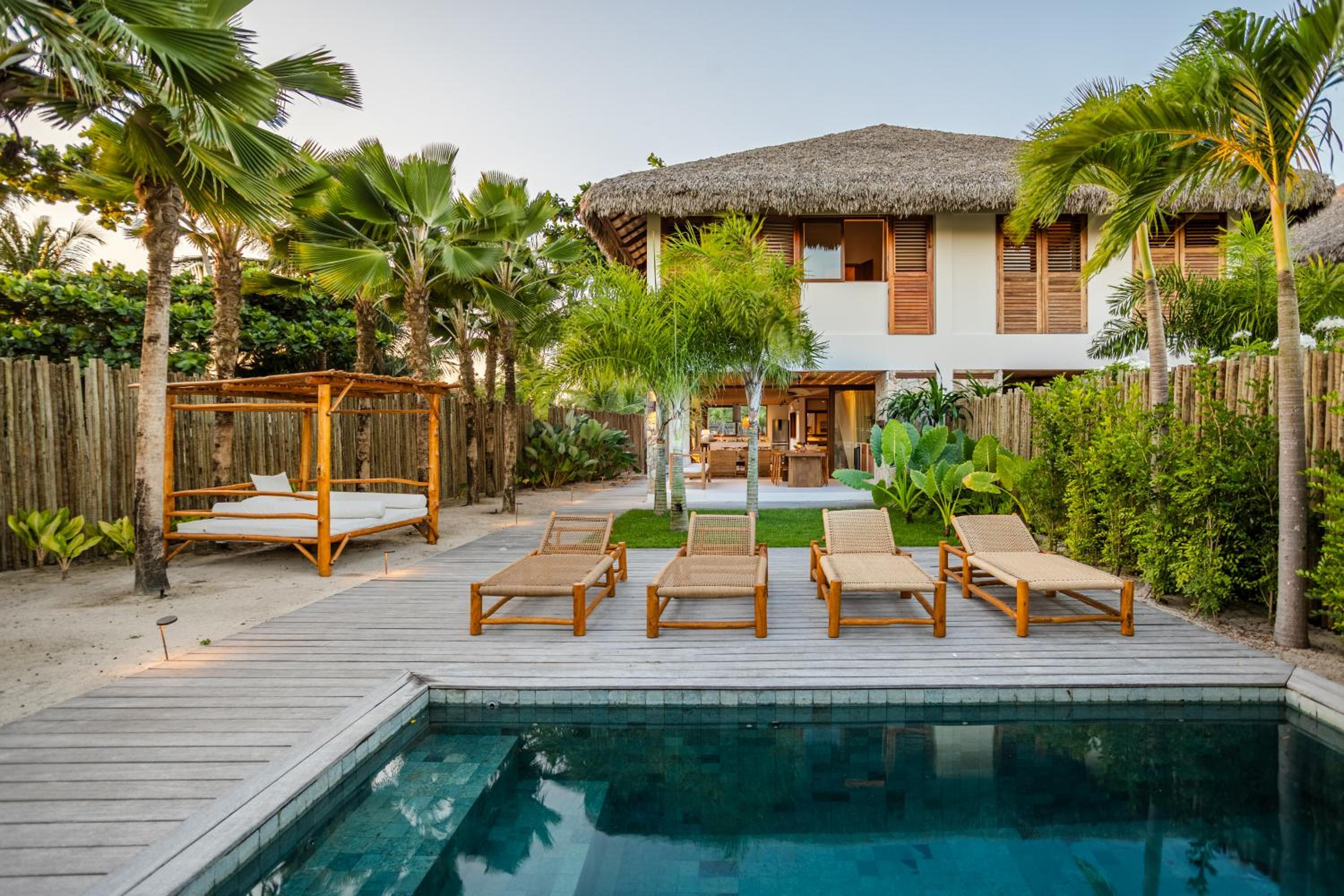 Three-Bedroom Villa photo 2