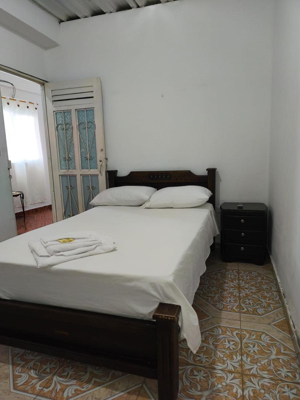 Budget Double Room photo 2