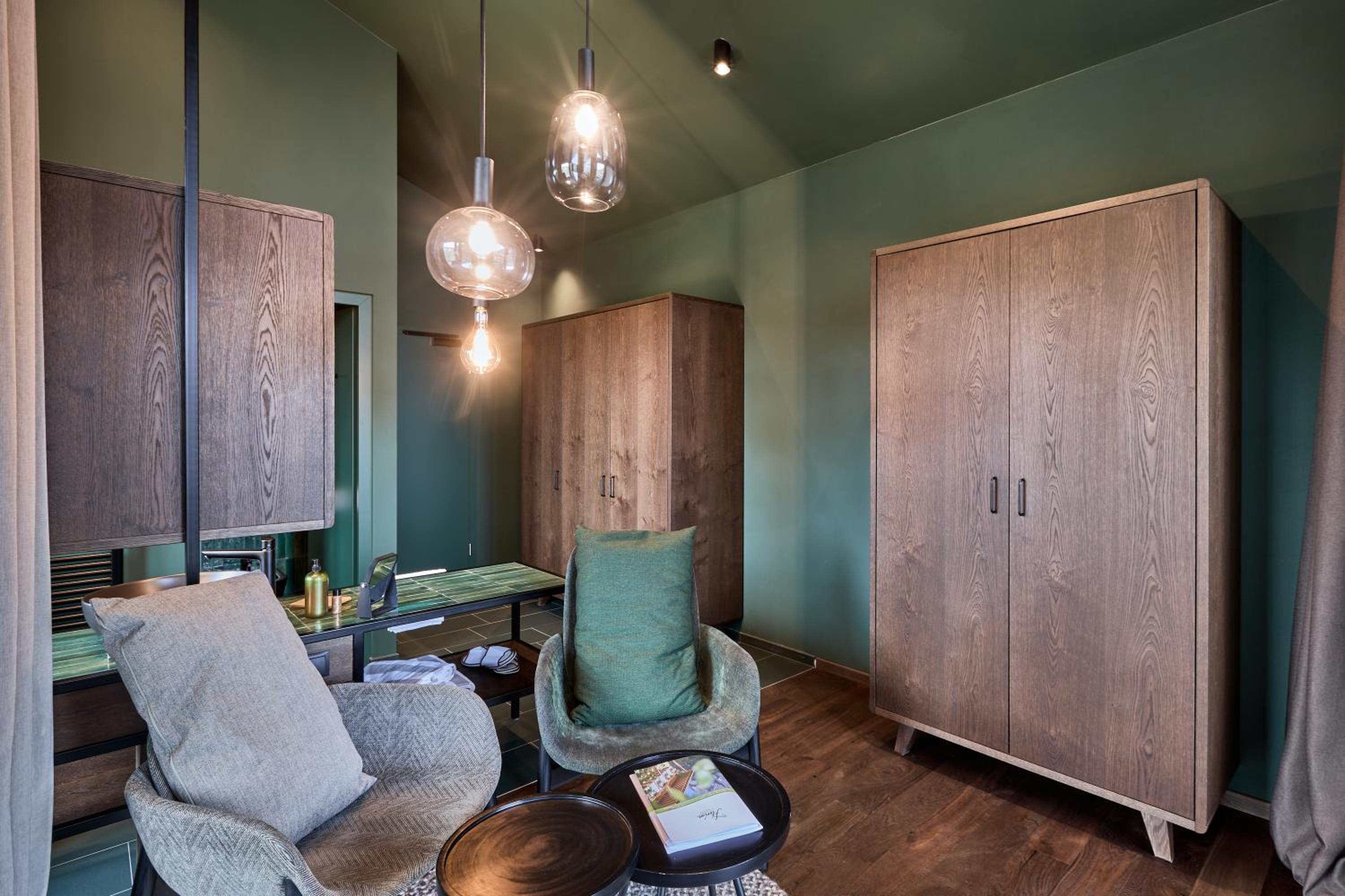 Executive Suite