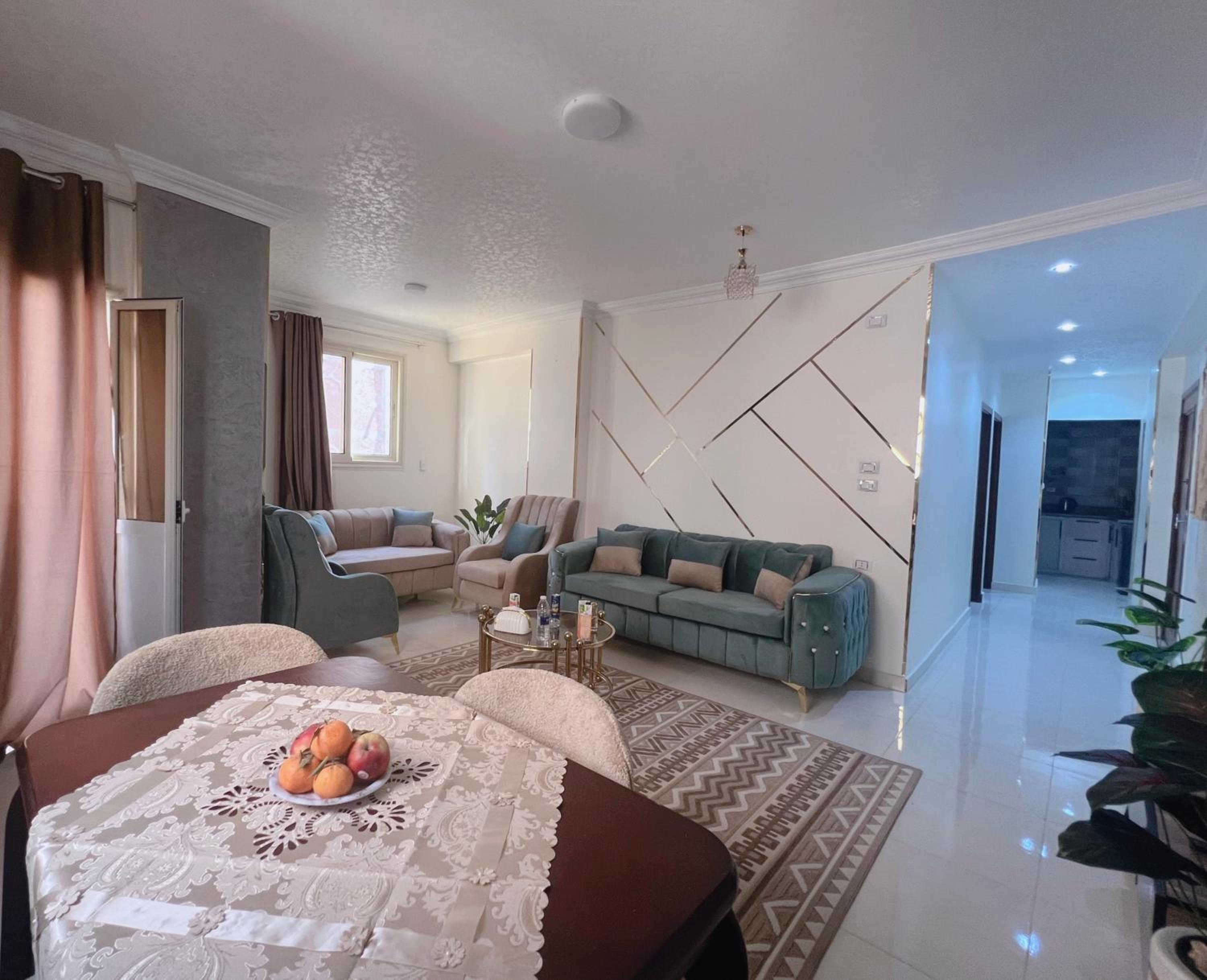 One-Bedroom Apartment with City View photo 1