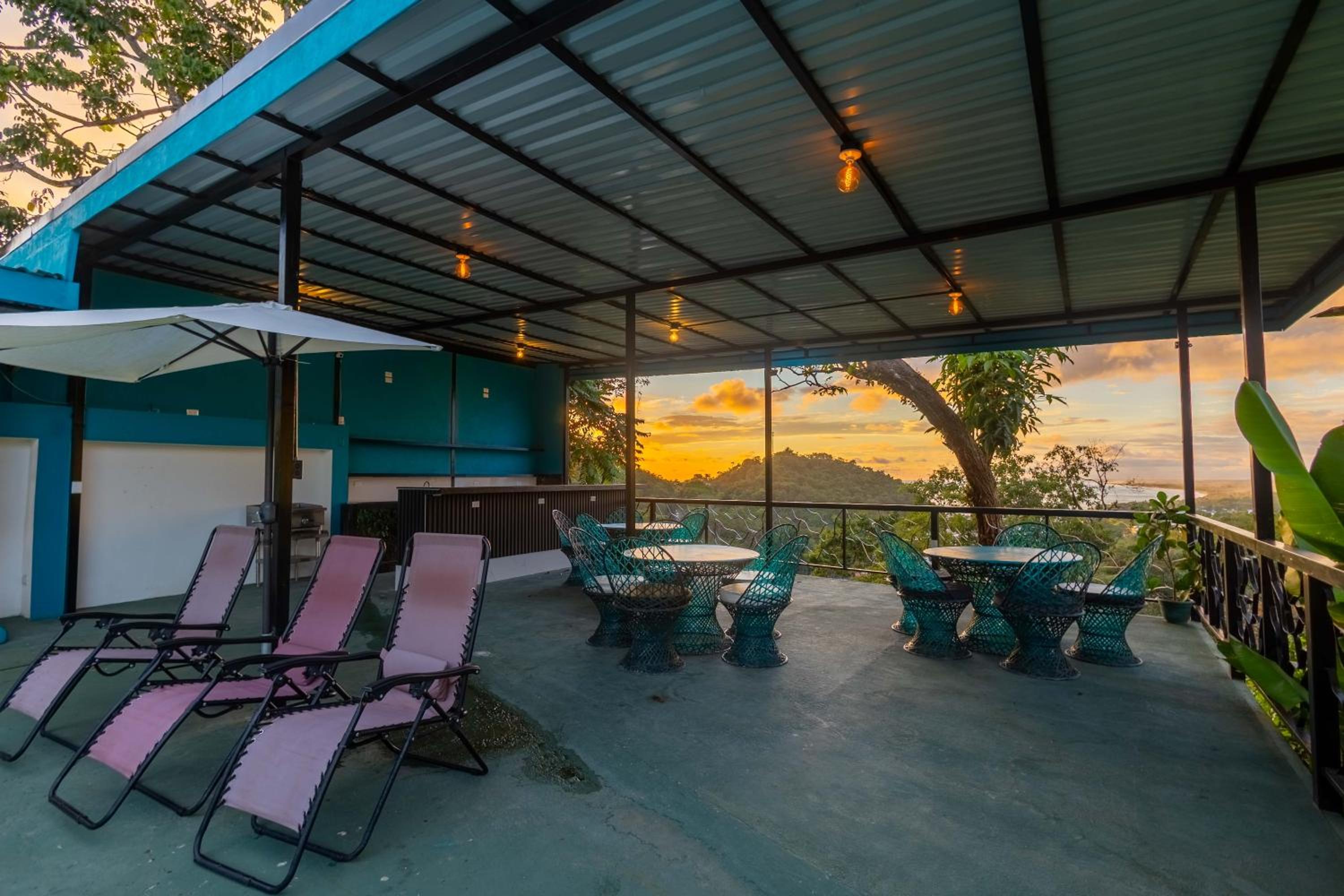 Villa with Sea View photo 1