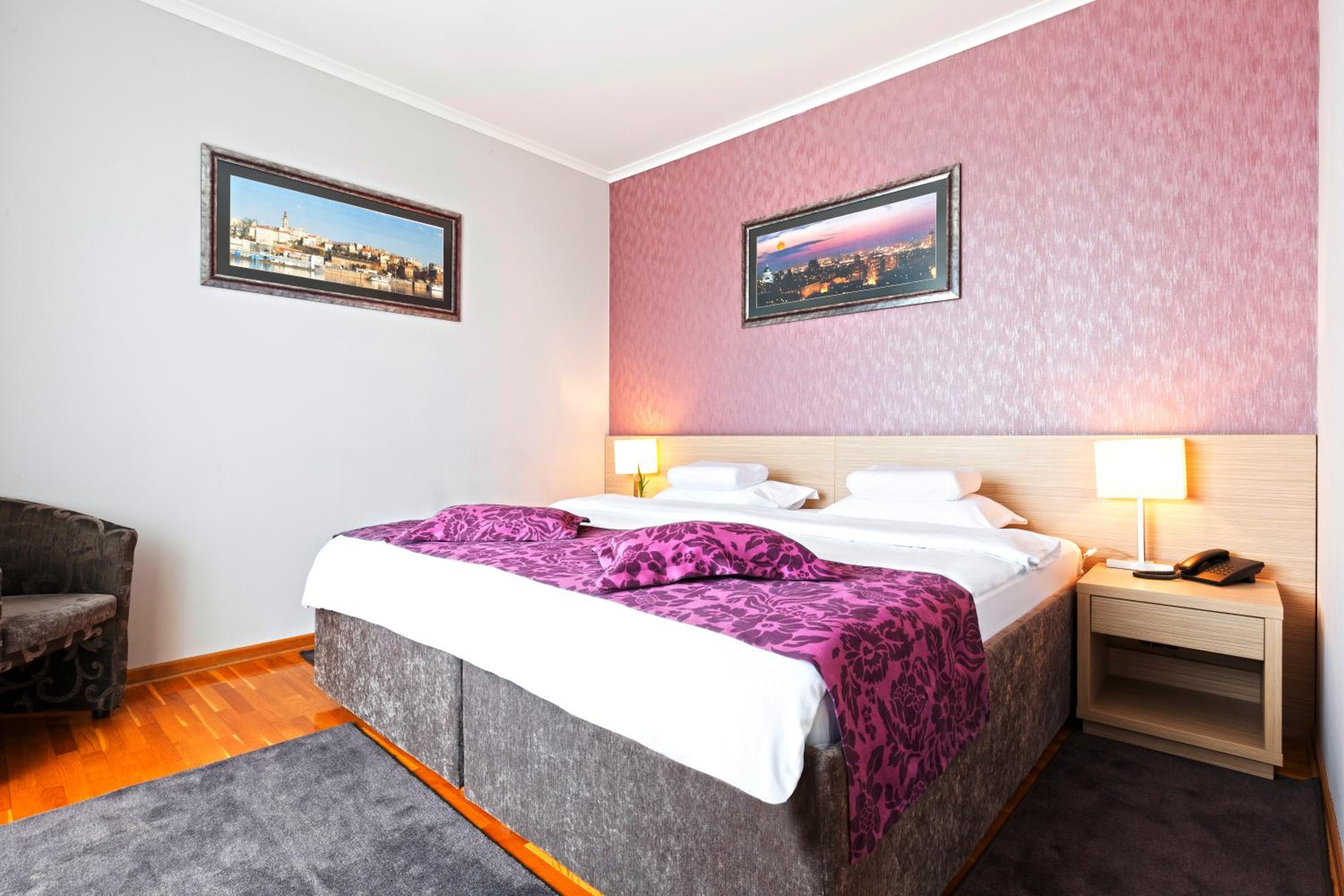 Bed & Sleeping Area