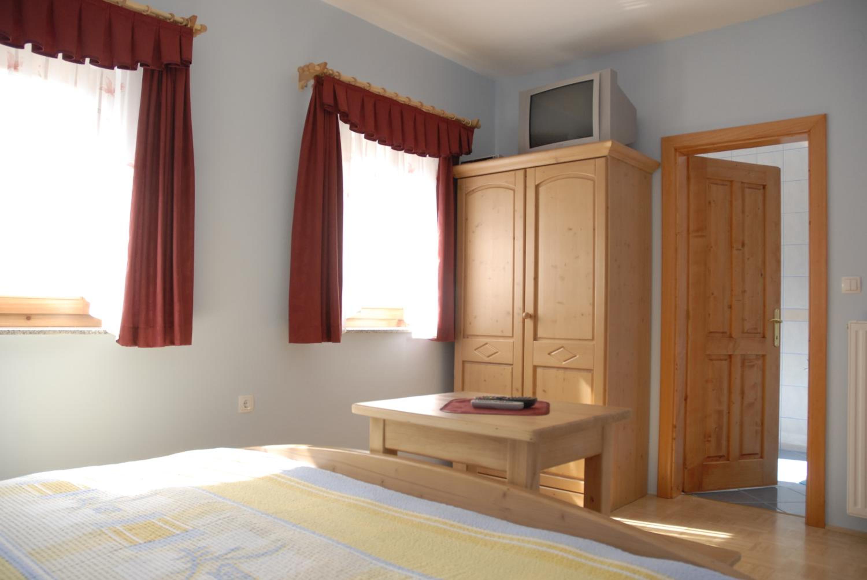 Double Room - Ground Floor photo 3