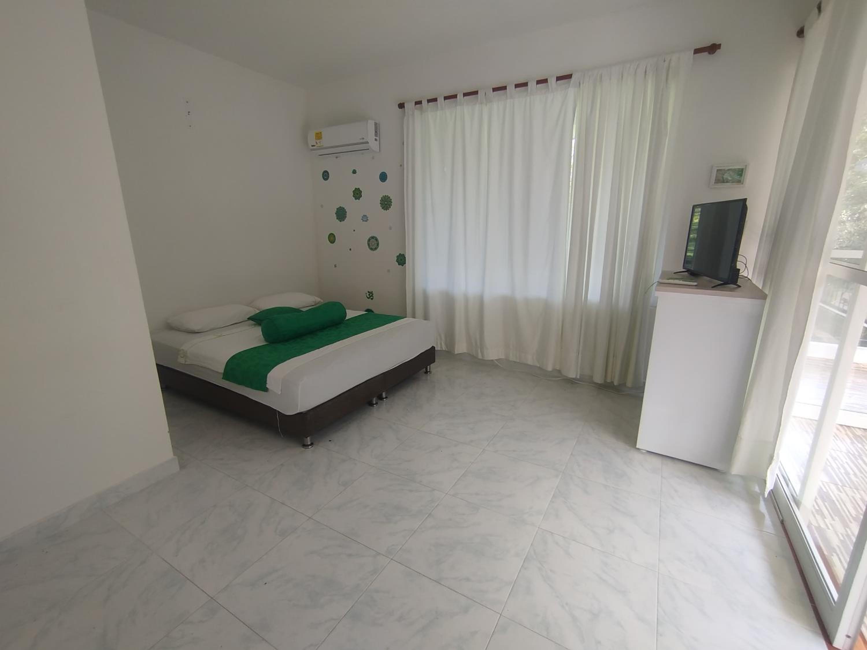 Deluxe Double Room with Balcony photo 1