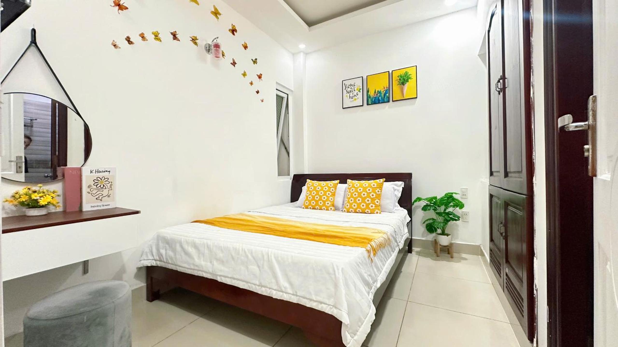 Double Room - Photo 5