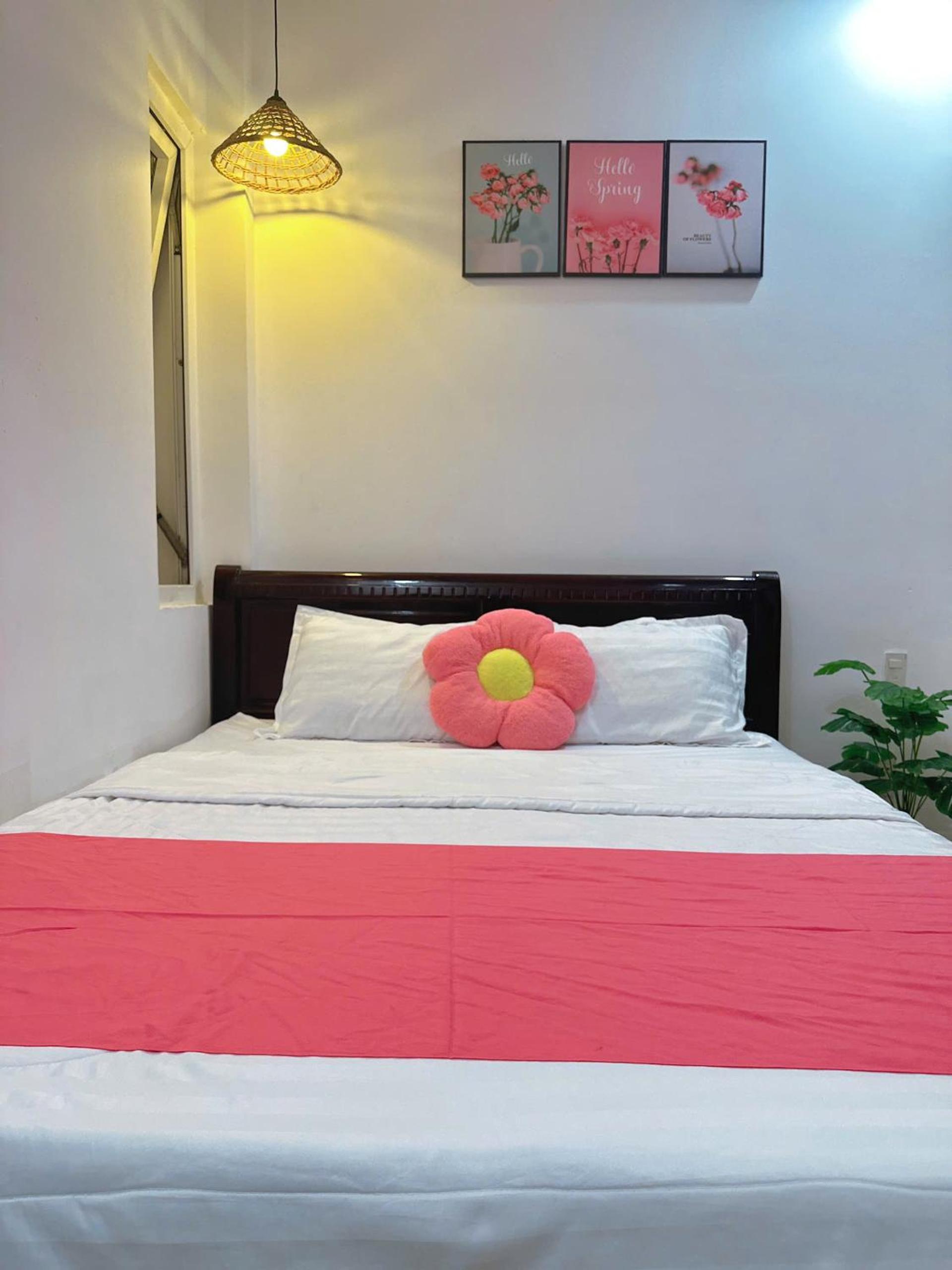 Double Room - Photo 7