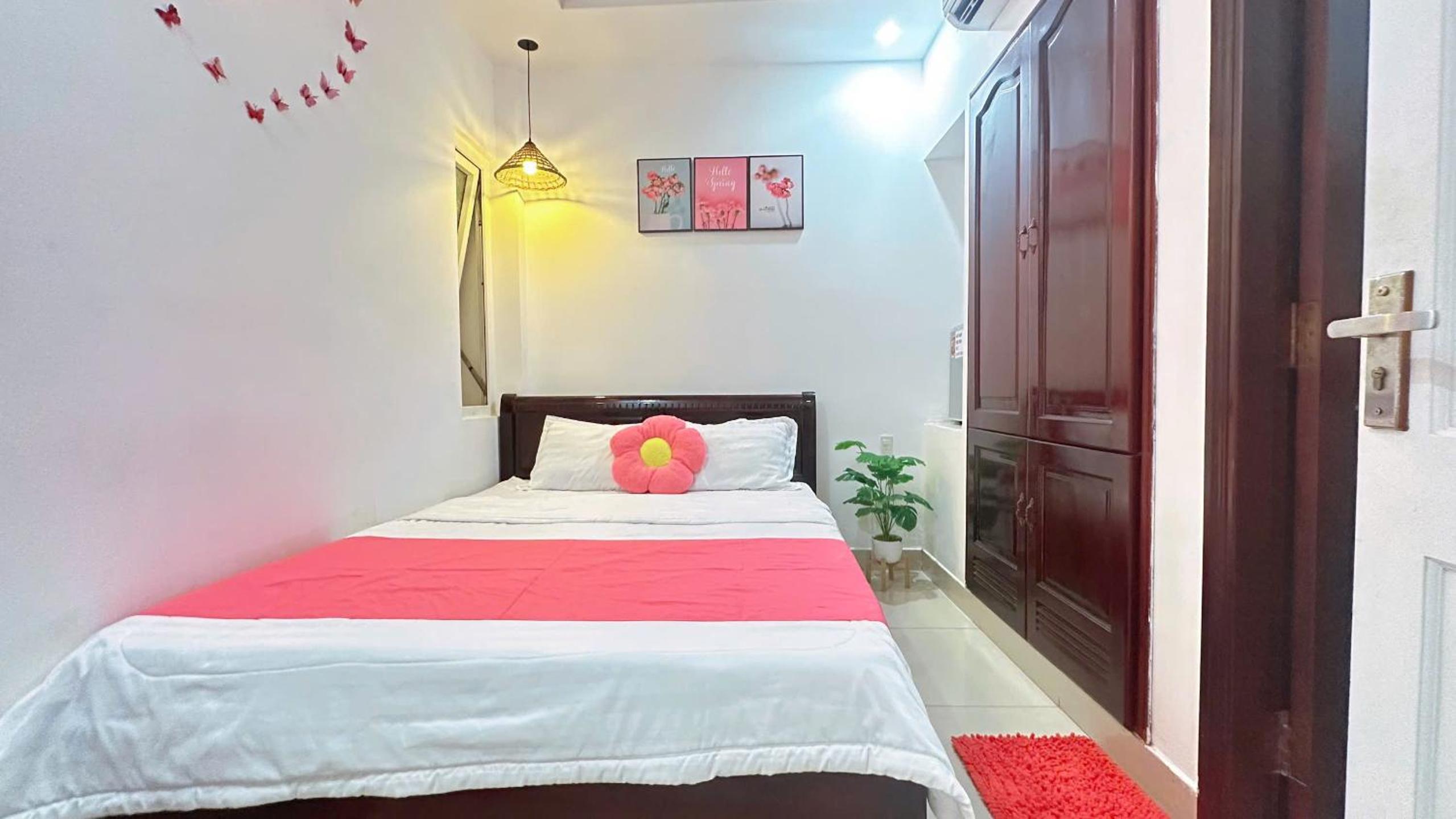 Double Room - Photo 11