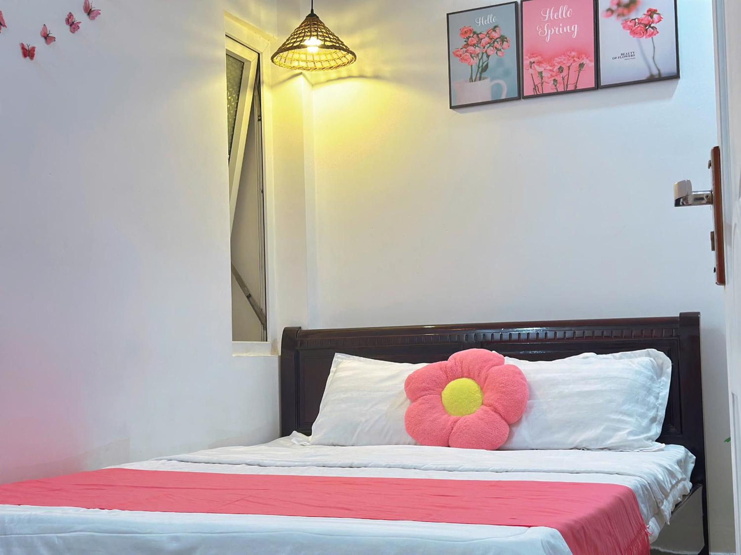 Double Room - Photo 10