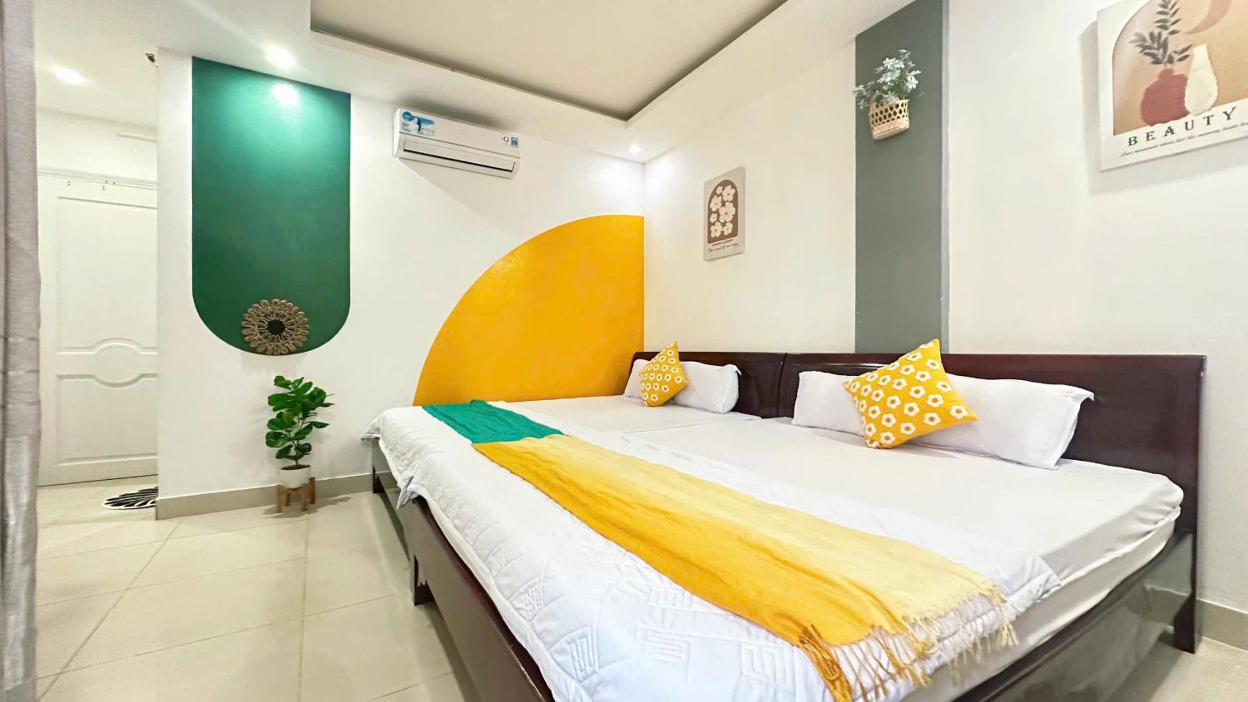 Quadruple Room with Balcony photo 1