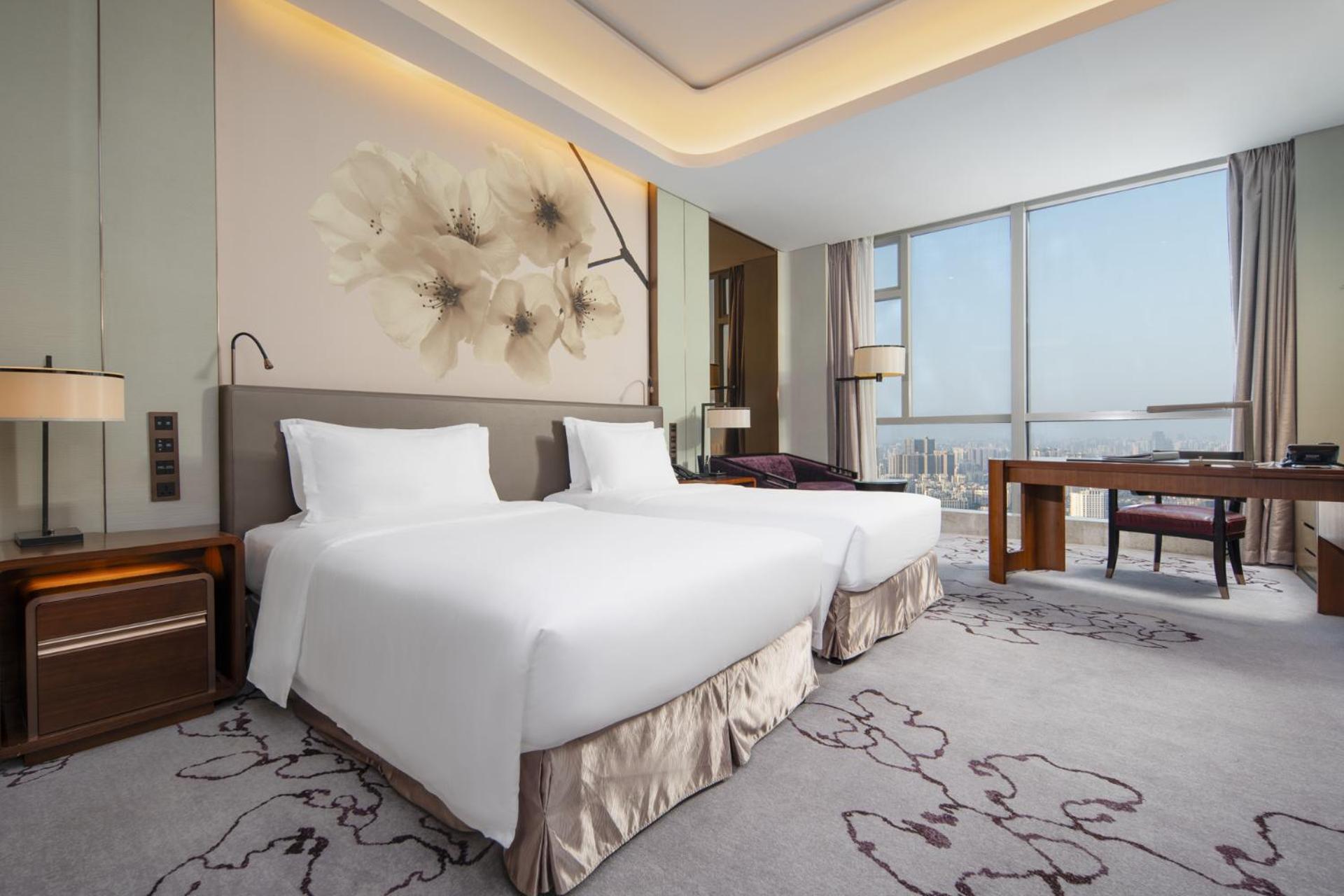 Deluxe Double Room with Two Double Beds and City View