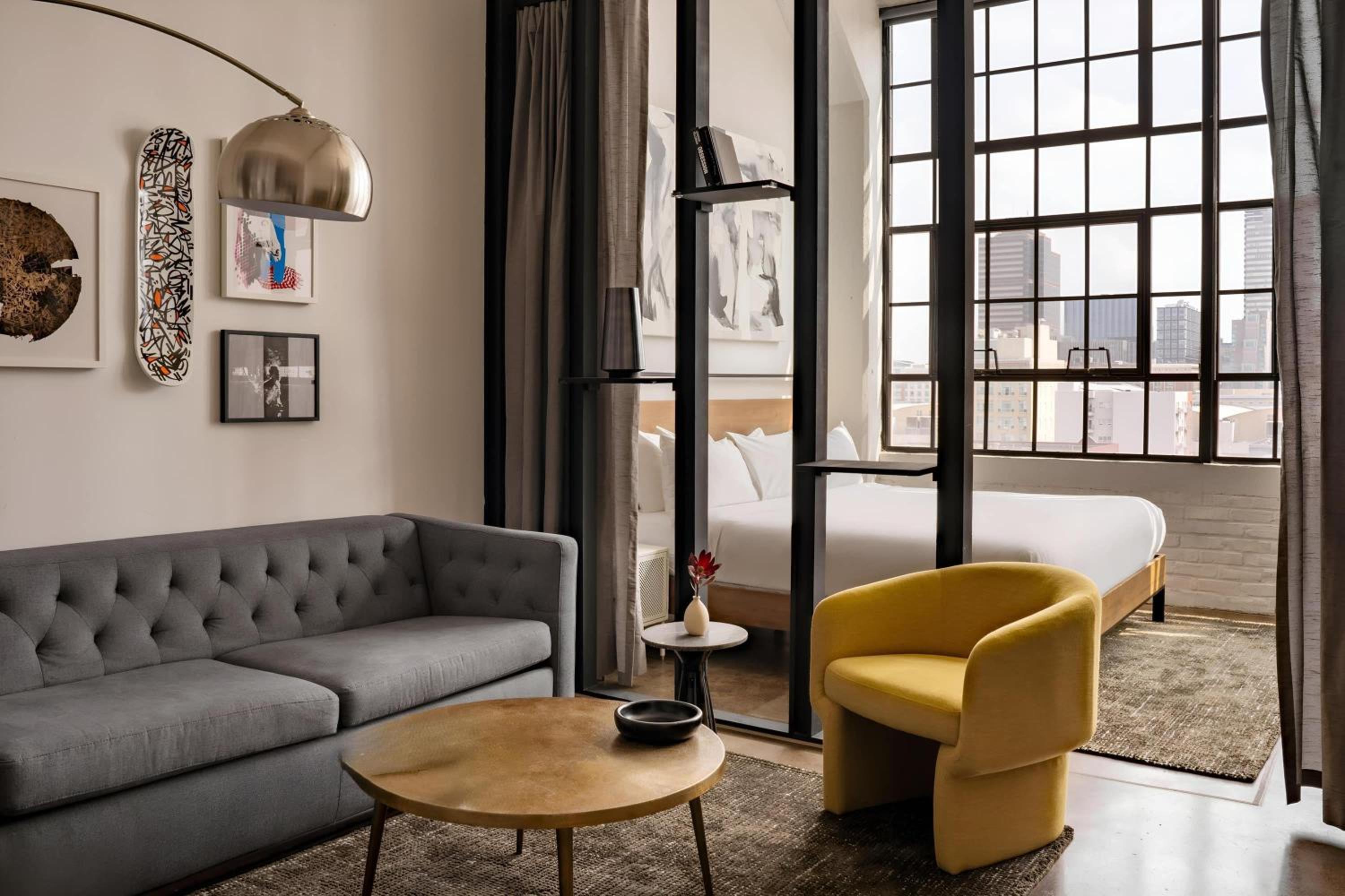 One-Bedroom Urban King Apartment - Non-Smoking