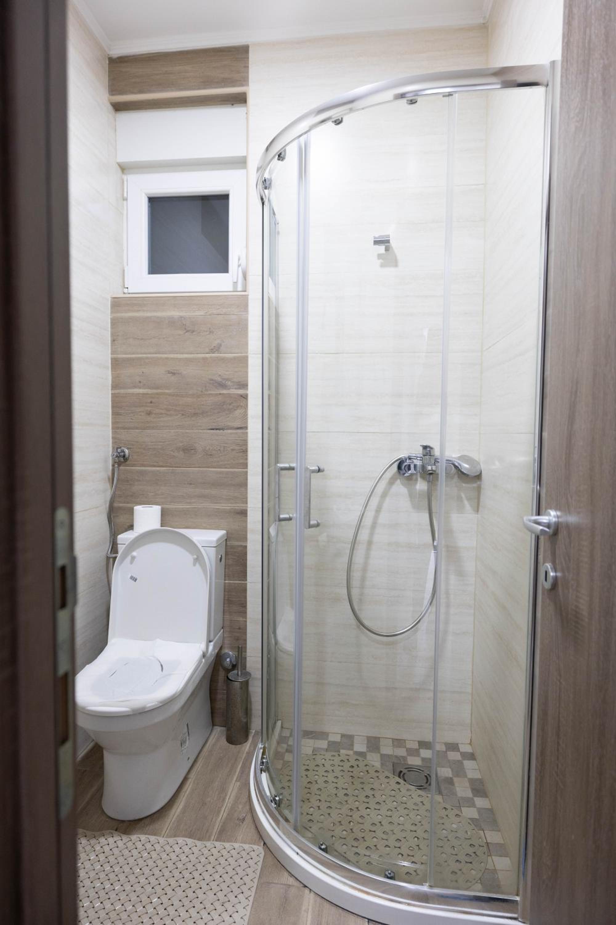Deluxe Double Room with Extra Bed photo 3