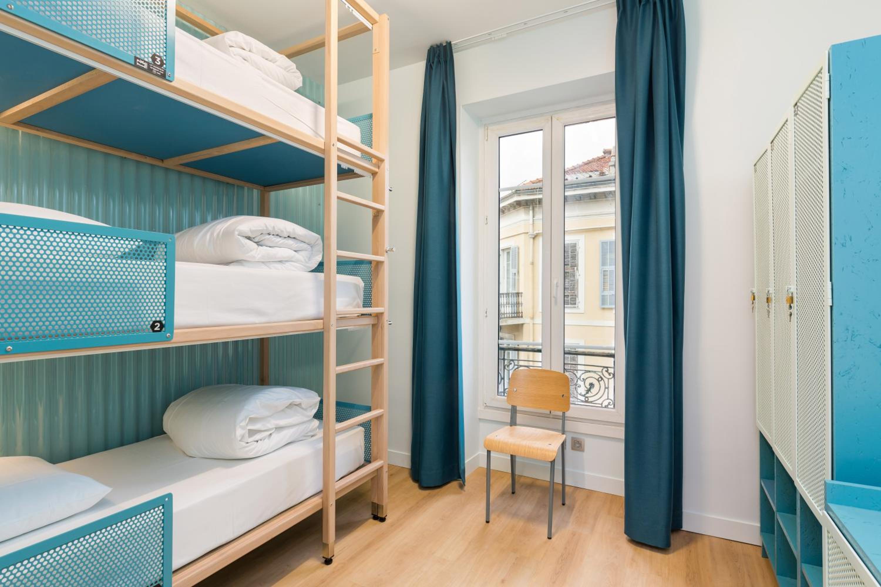 Bed in 3/4-Bed Female Dormitory Room photo 1