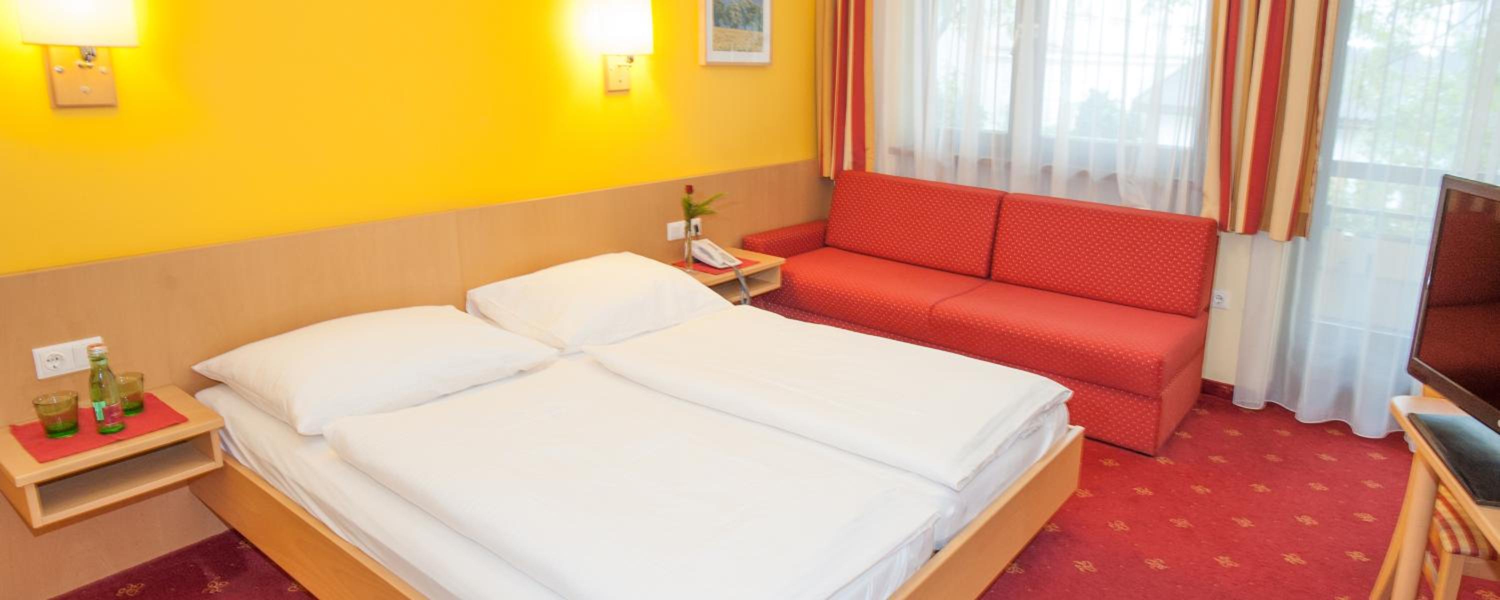 Standard Double Room photo 2
