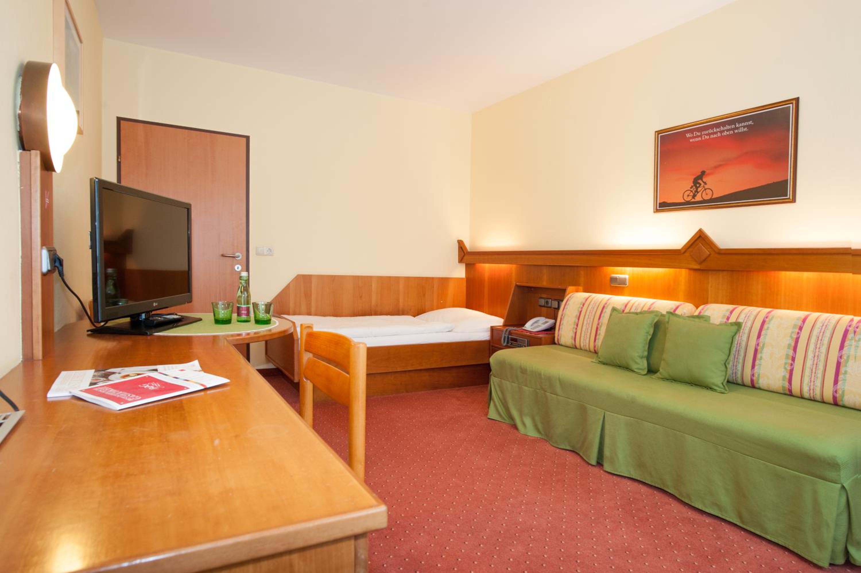 Single Room photo 1