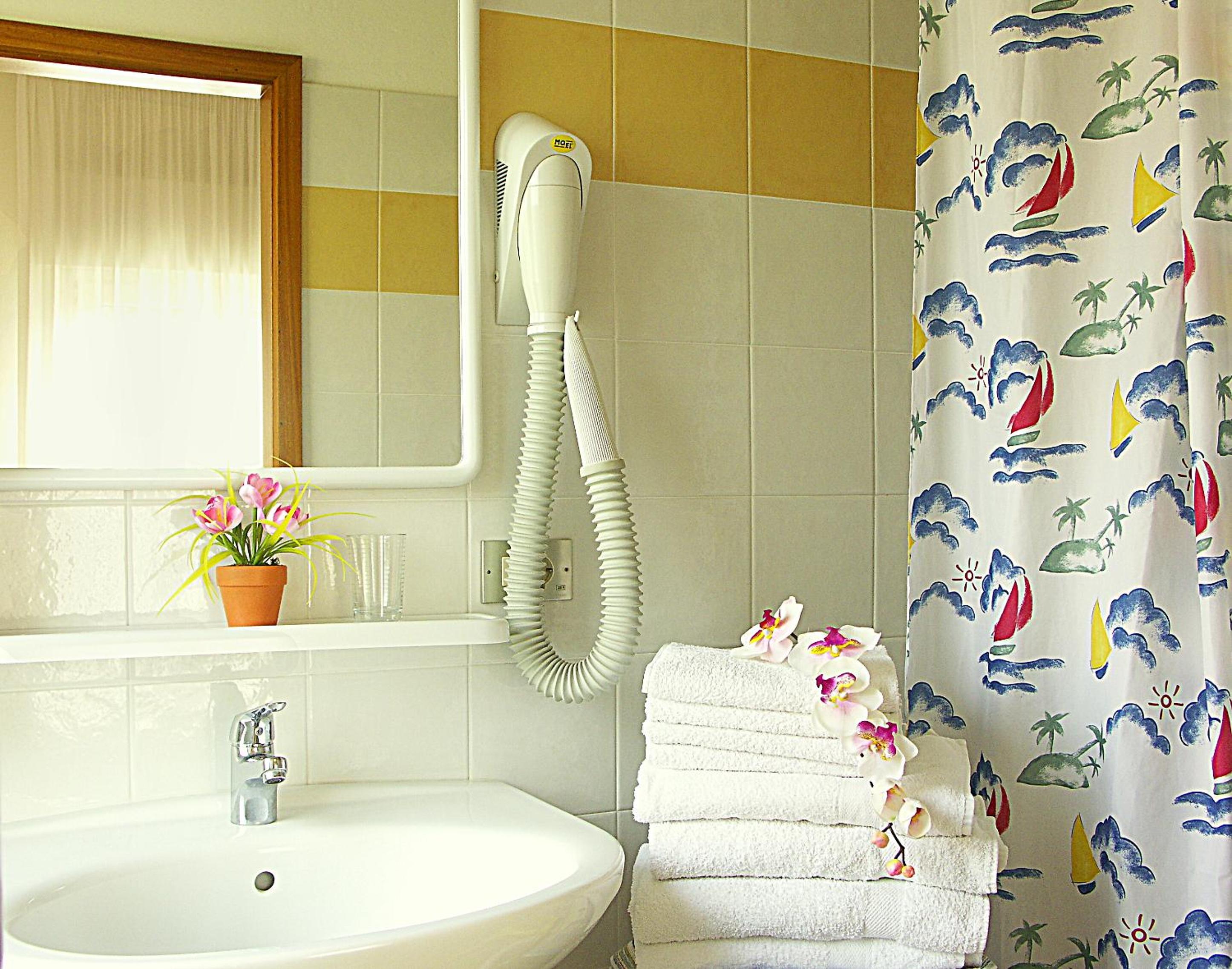 Triple Room with Balcony photo 3