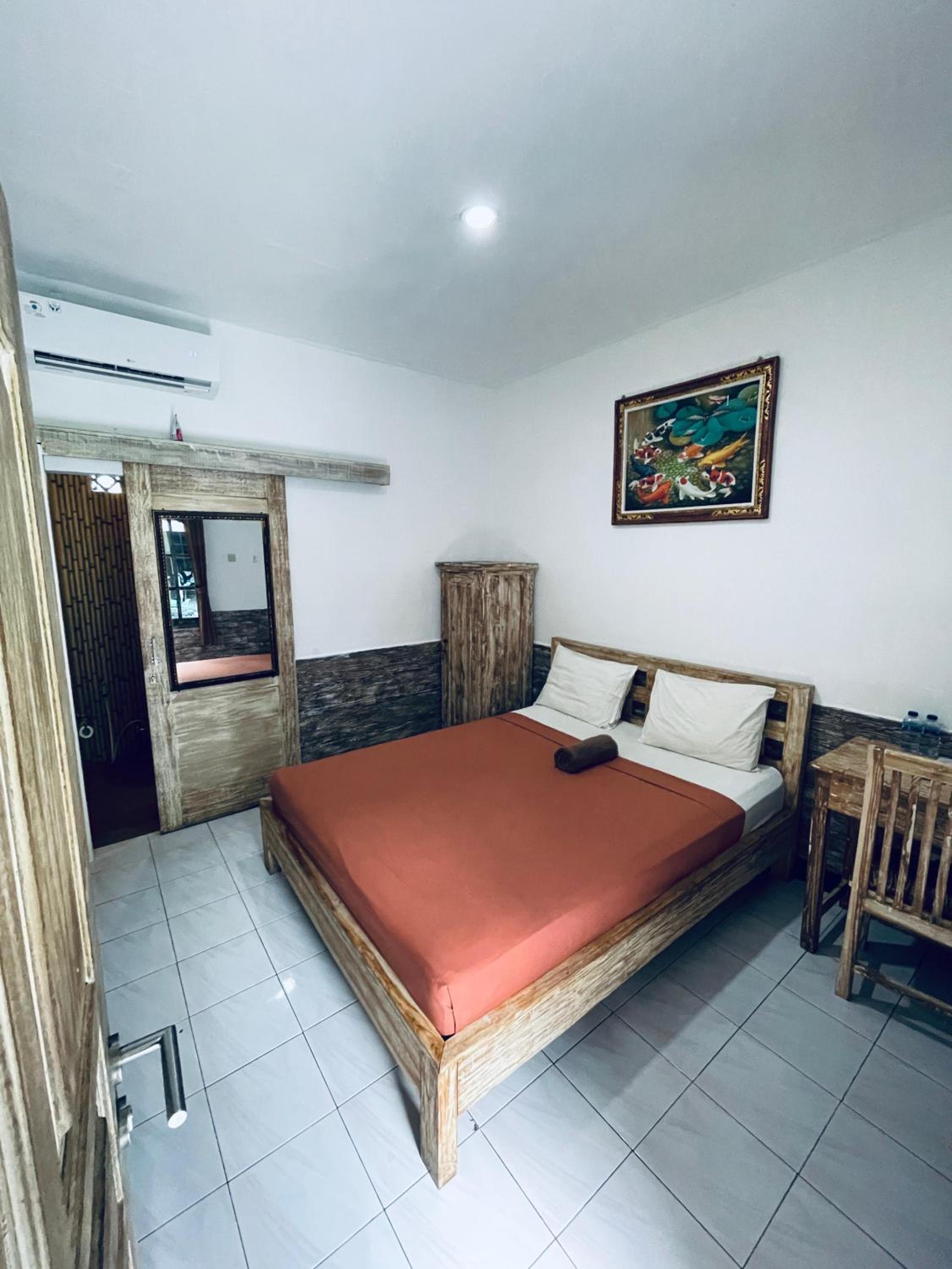 Deluxe Double Room with Balcony - Photo 1