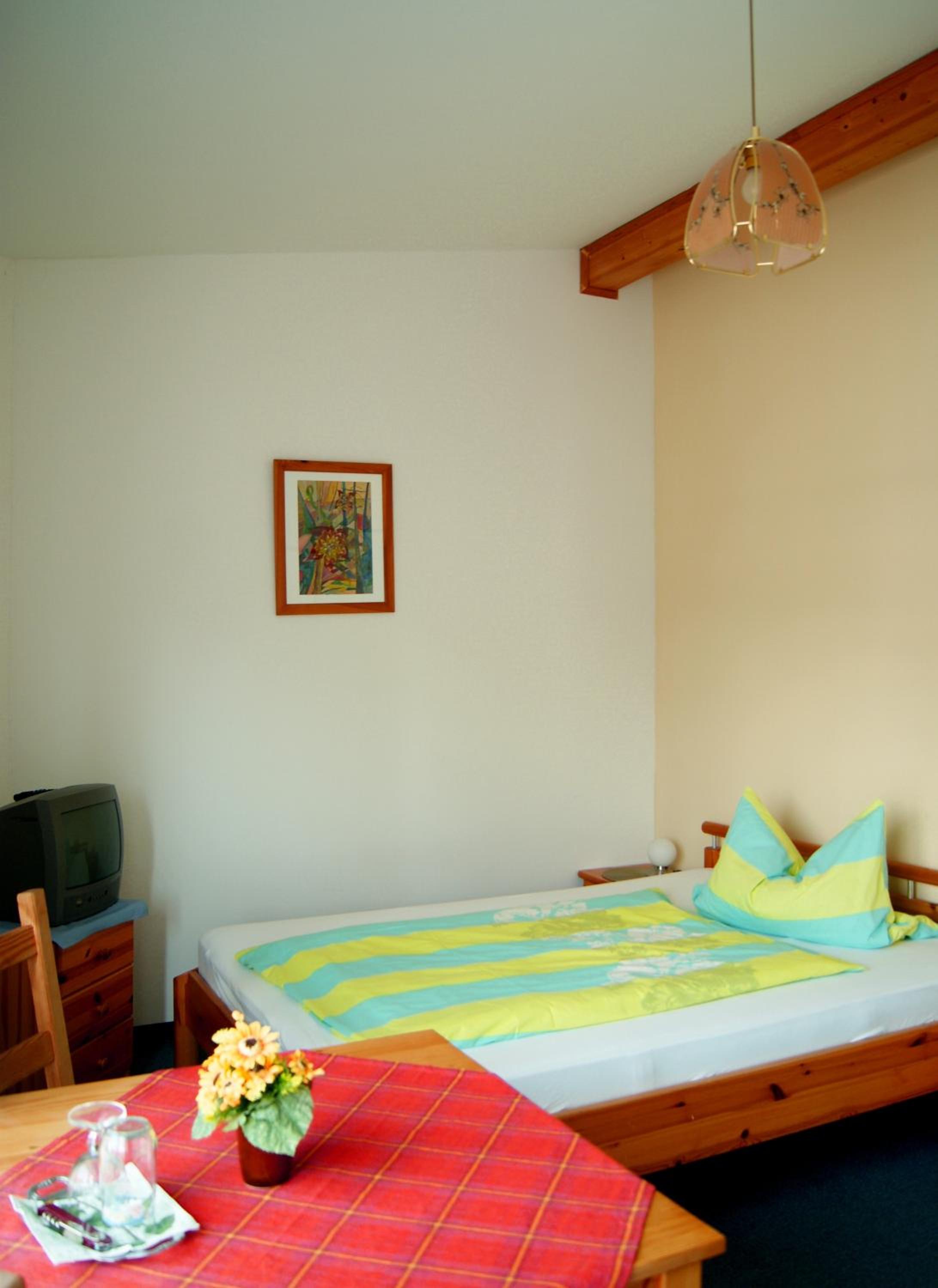 Single Room photo 3