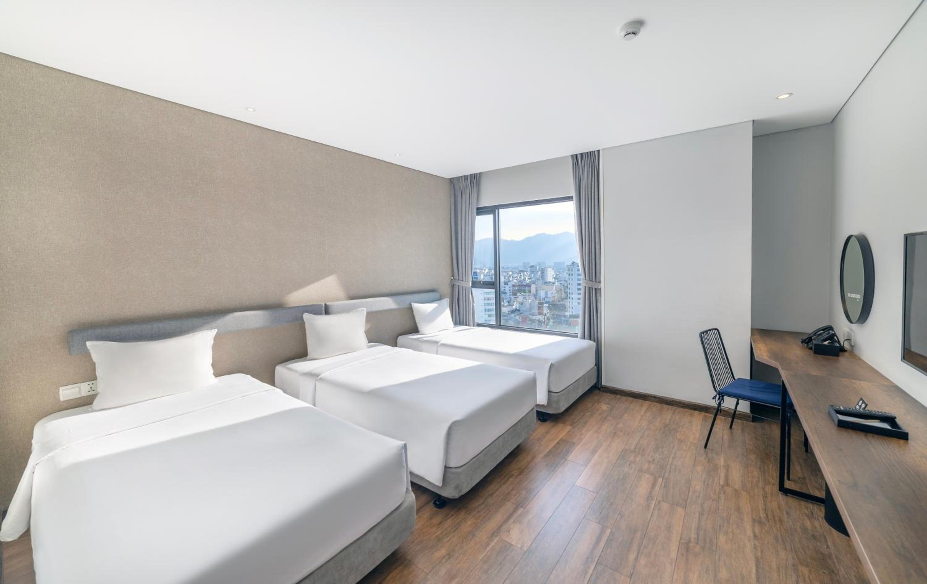 Deluxe Triple Room - Photo 1