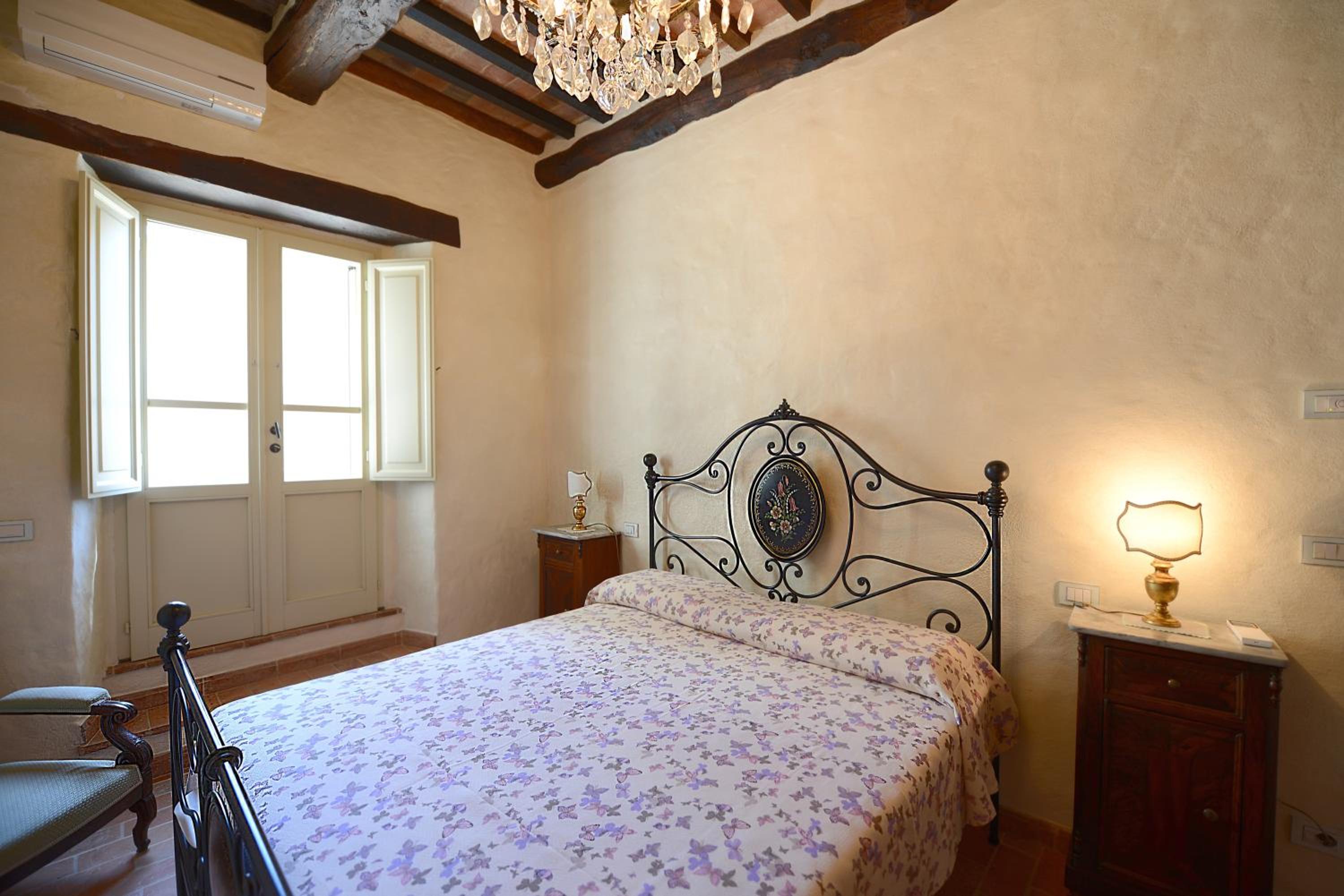 Four-Bedroom Villa on Two Floors