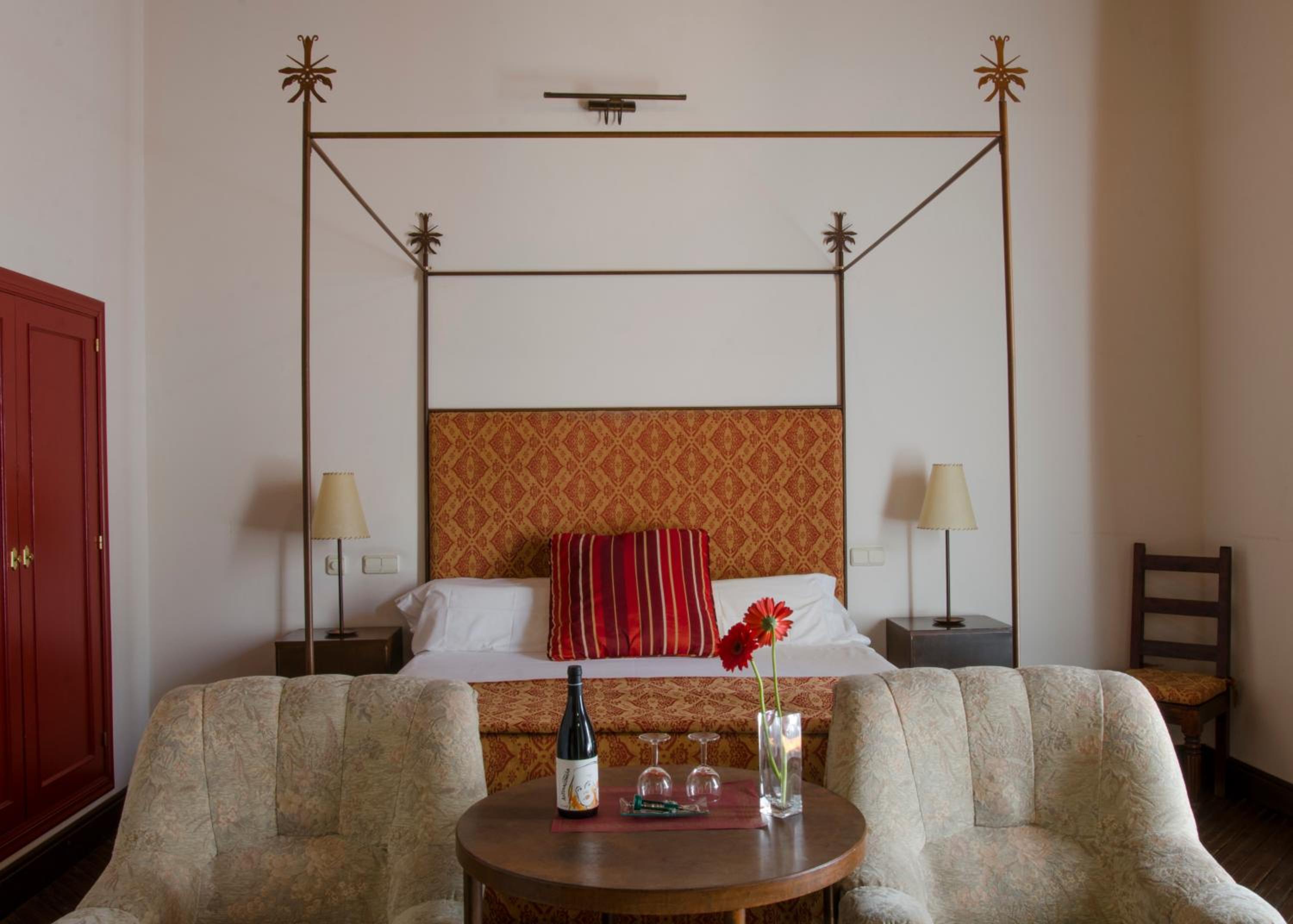 Superior Triple Room photo 3